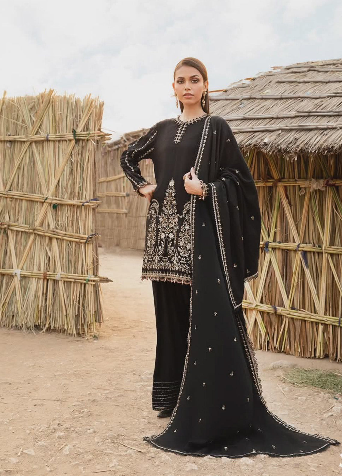 M.Prints By Maria B Embroidered Linen 3 Piece Unstitched Suit MB24WE MPT-2403-B M.Prints By Maria B Embroidered Linen 3 Piece Unstitched Suit MB24WE MPT-2403-B