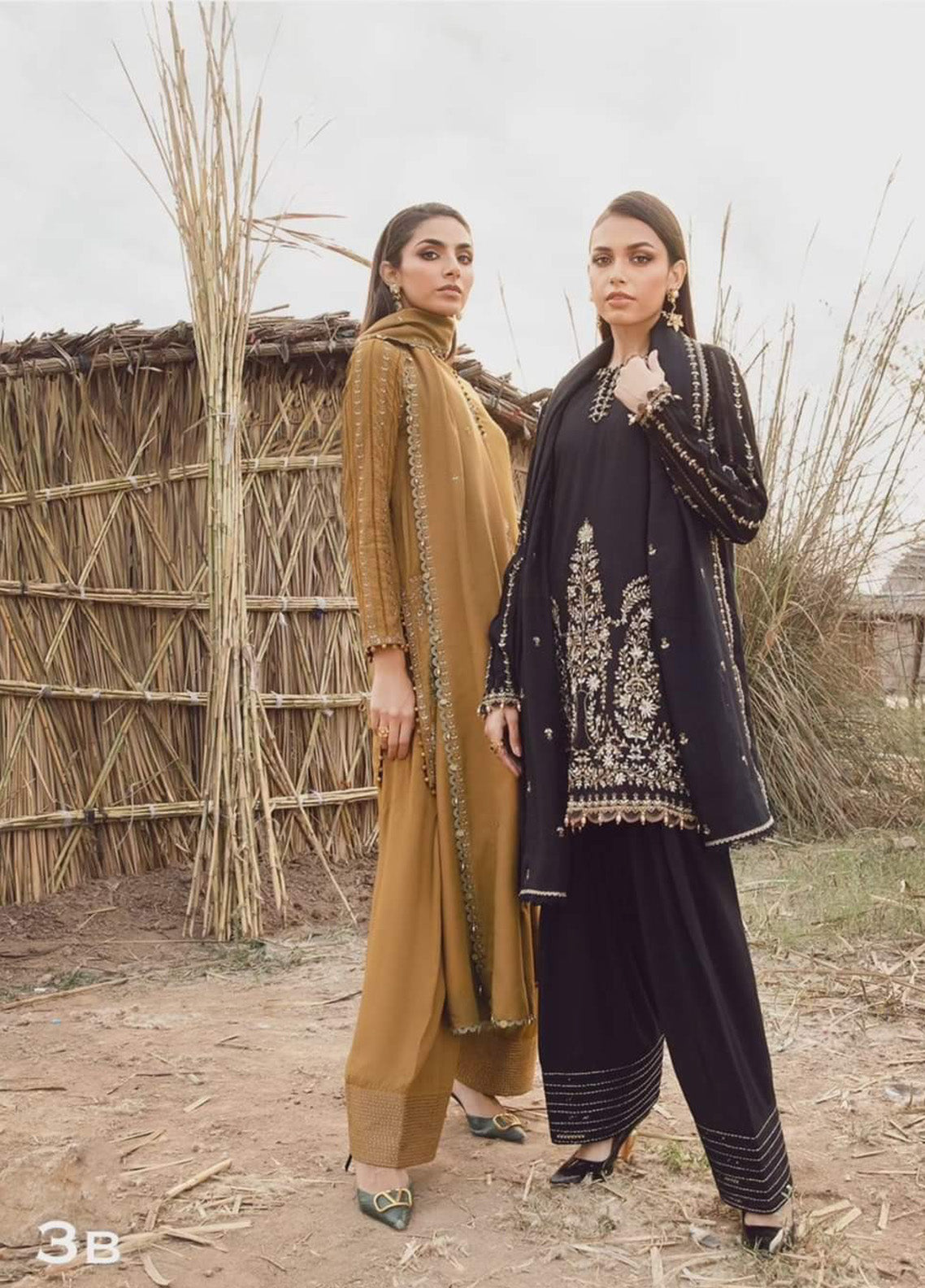 M.Prints By Maria B Embroidered Linen 3 Piece Unstitched Suit MB24WE MPT-2403-B M.Prints By Maria B Embroidered Linen 3 Piece Unstitched Suit MB24WE MPT-2403-B