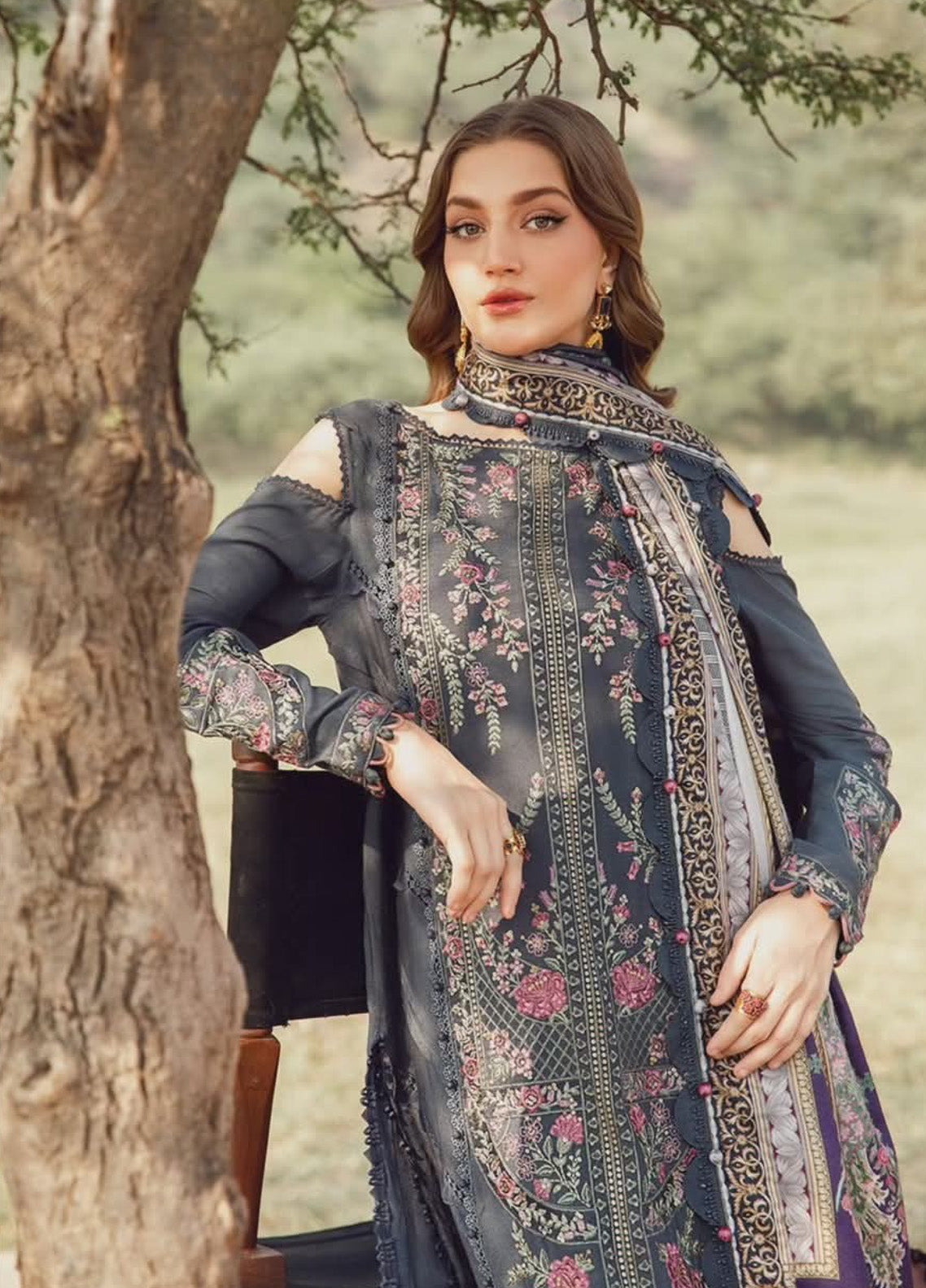 M.Prints By Maria B Embroidered Linen 3 Piece Unstitched Suit MB24WE MPT-2406-A M.Prints By Maria B Embroidered Linen 3 Piece Unstitched Suit MB24WE MPT-2406-A