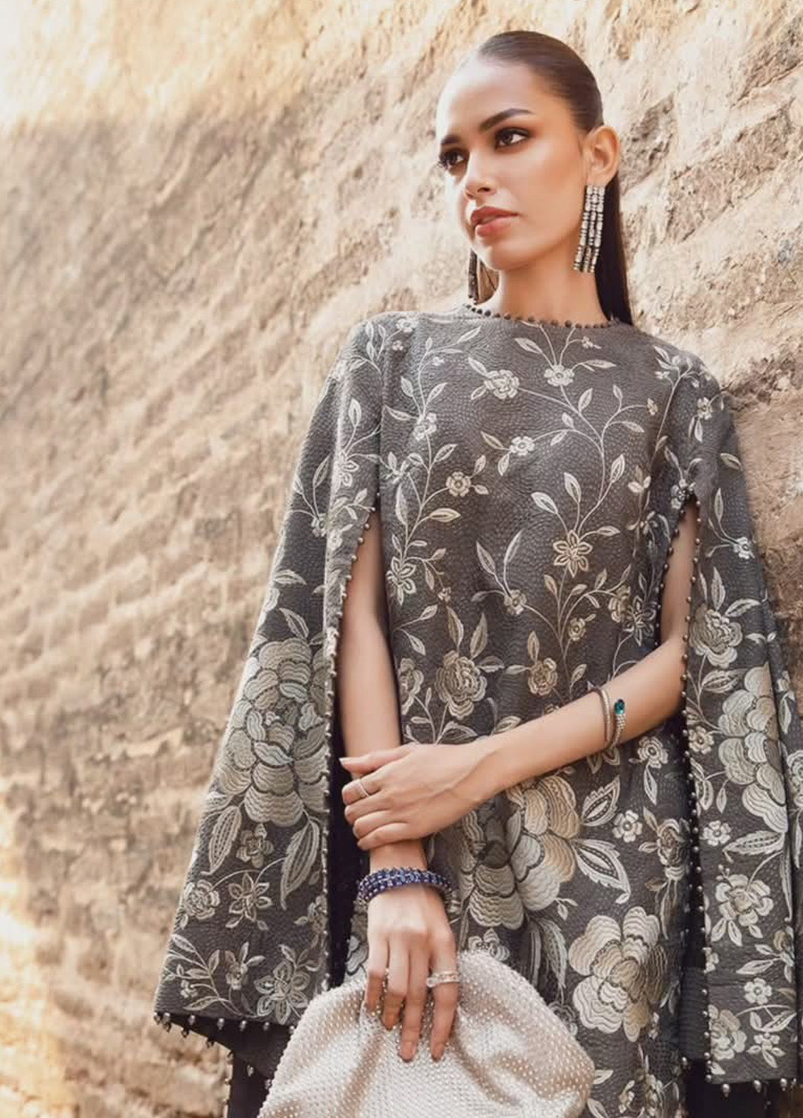 M.Prints By Maria B Embroidered Linen 3 Piece Unstitched Suit MB24WE MPT-2408-B M.Prints By Maria B Embroidered Linen 3 Piece Unstitched Suit MB24WE MPT-2408-B