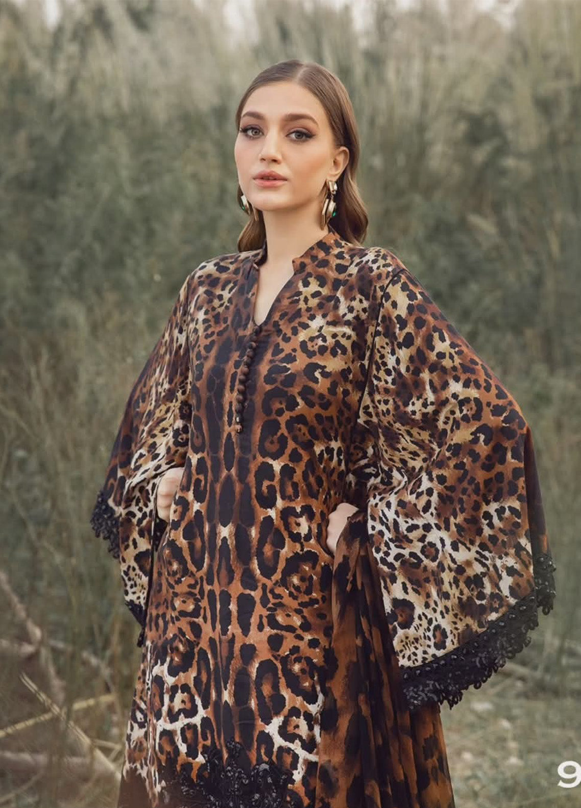 M.Prints By Maria B Embroidered Linen 3 Piece Unstitched Suit MB24WE MPT-2409-B M.Prints By Maria B Embroidered Linen 3 Piece Unstitched Suit MB24WE MPT-2409-B