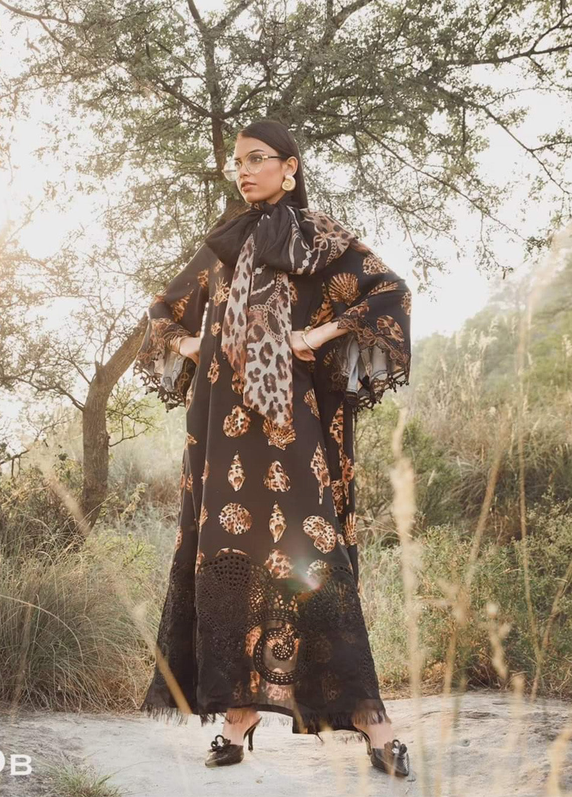 M.Prints By Maria B Embroidered Linen 3 Piece Unstitched Suit MB24WE MPT-2410-B M.Prints By Maria B Embroidered Linen 3 Piece Unstitched Suit MB24WE MPT-2410-B
