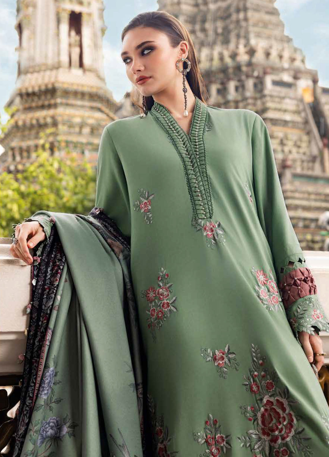 M.Prints By Maria B Embroidered Linen 3 Piece Unstitched Suit MB25MPV28 MPT-2808A M.Prints By Maria B Embroidered Linen 3 Piece Unstitched Suit MB25MPV28 MPT-2808A