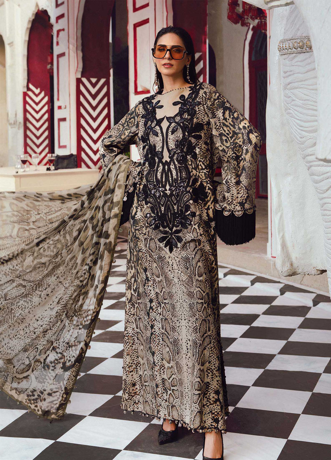 M.Prints By Maria B Embroidered Linen Suits Unstitched 3 Piece MB25FE MPT-2702-B M.Prints By Maria B Embroidered Linen Suits Unstitched 3 Piece MB25FE MPT-2702-B