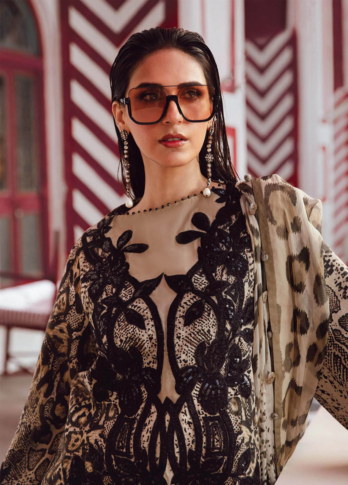M.Prints By Maria B Embroidered Linen Suits Unstitched 3 Piece MB25FE MPT-2702-B M.Prints By Maria B Embroidered Linen Suits Unstitched 3 Piece MB25FE MPT-2702-B