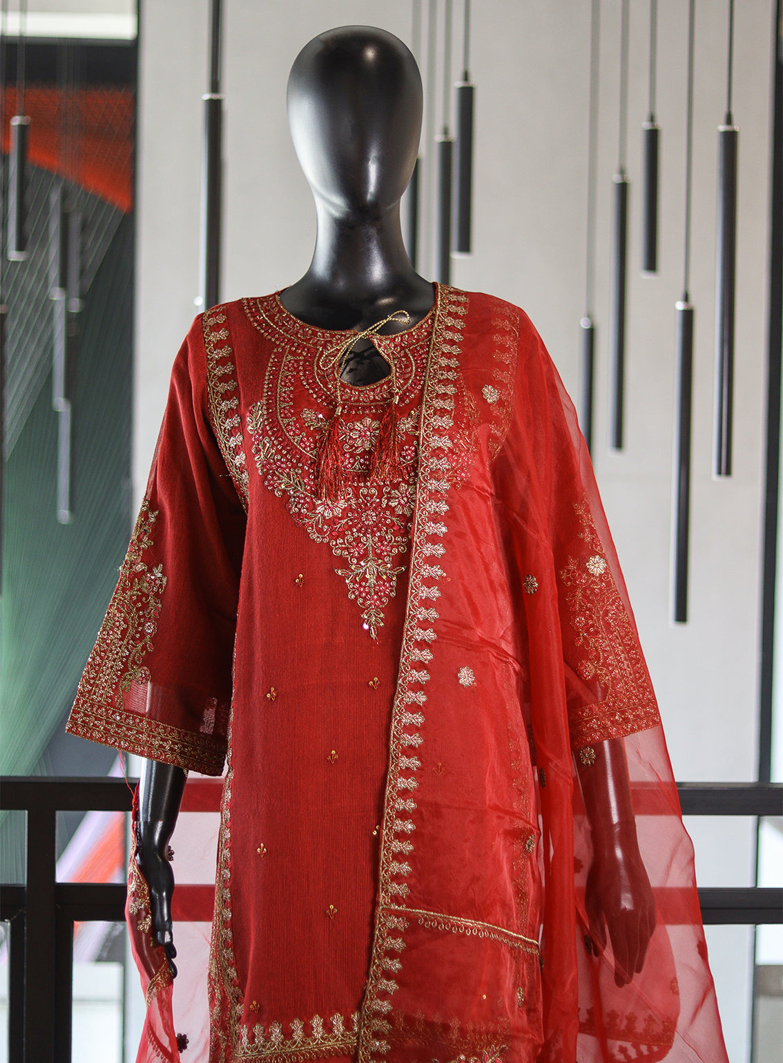 Mah-E-Noor By Khombi Embroidered Khaadi Net 3 Piece Stitched Suit KB24MN D-9179 Mah-E-Noor By Khombi Embroidered Khaadi Net 3 Piece Stitched Suit KB24MN D-9179