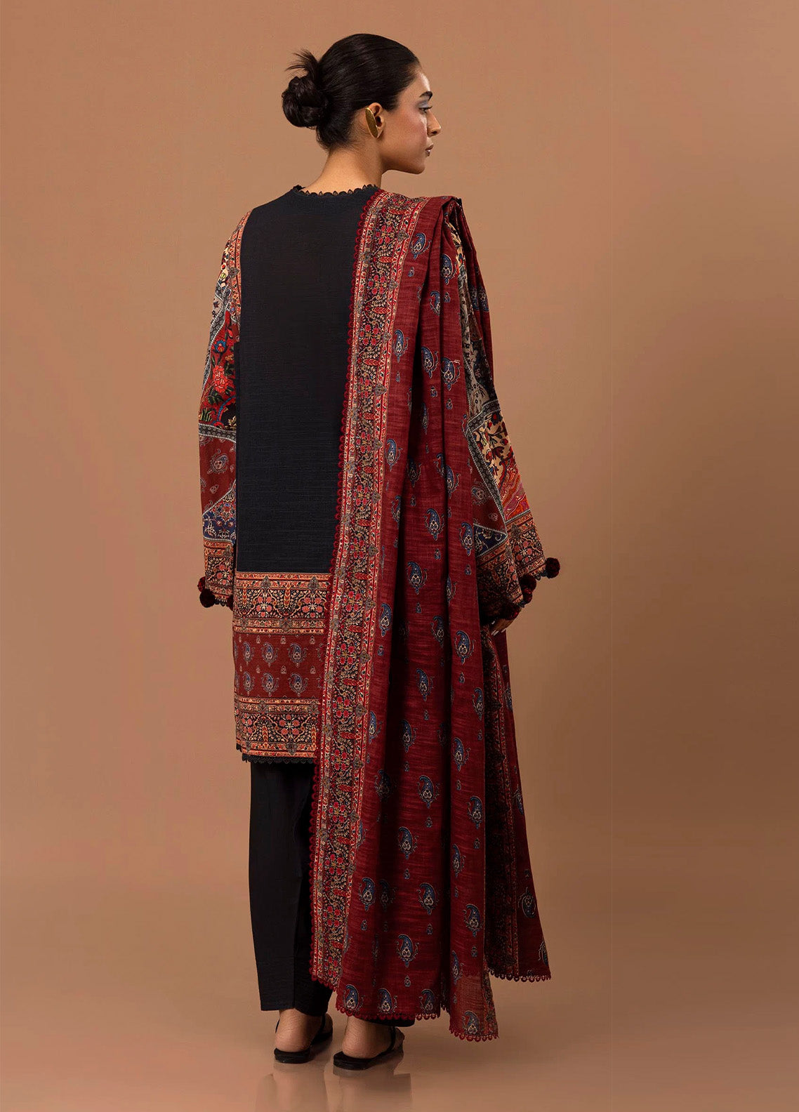 Mahay By Sana Safinaz Embroidered Slub 2 Piece Unstitched Suit H243-019A-2BQ Mahay By Sana Safinaz Embroidered Slub 2 Piece Unstitched Suit H243-019A-2BQ