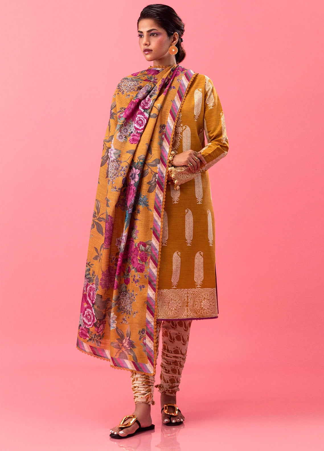 Mahay By Sana Safinaz Embroidered Slub 3 Piece Unstitched Suit H243-016A-3CQ Mahay By Sana Safinaz Embroidered Slub 3 Piece Unstitched Suit H243-016A-3CQ