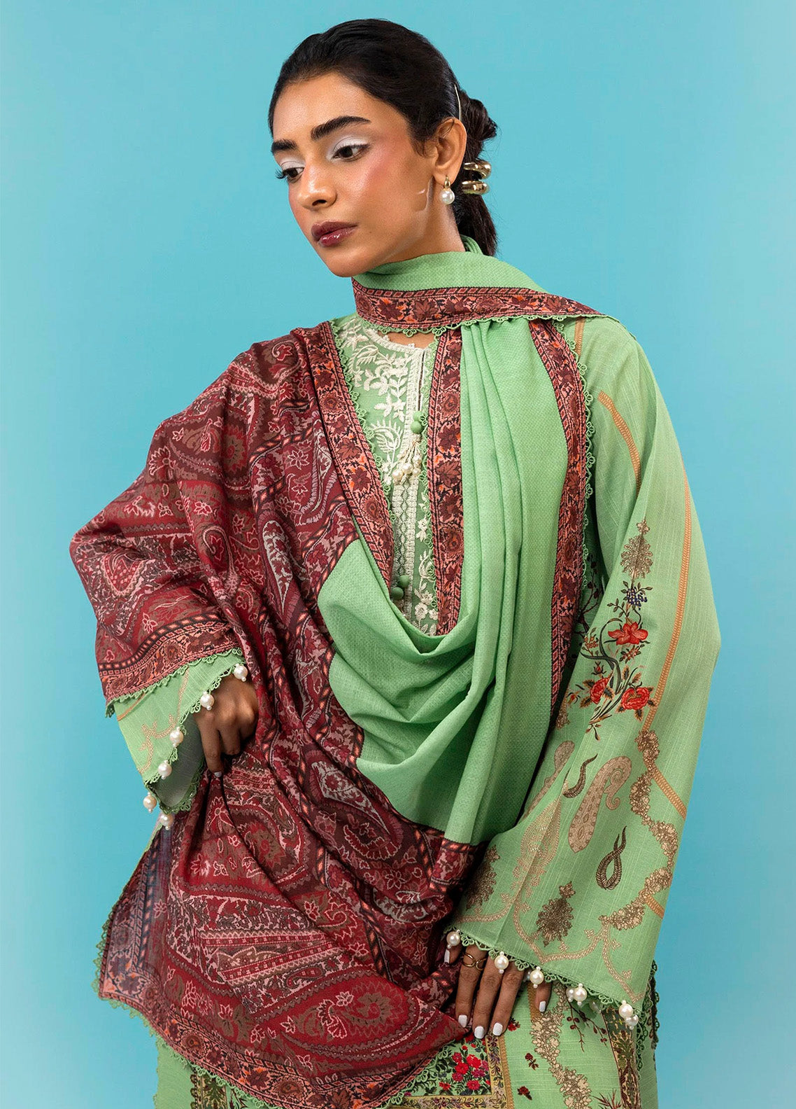 Mahay By Sana Safinaz Embroidered Slub 3 Piece Unstitched Suit H243-025B-3CQ Mahay By Sana Safinaz Embroidered Slub 3 Piece Unstitched Suit H243-025B-3CQ