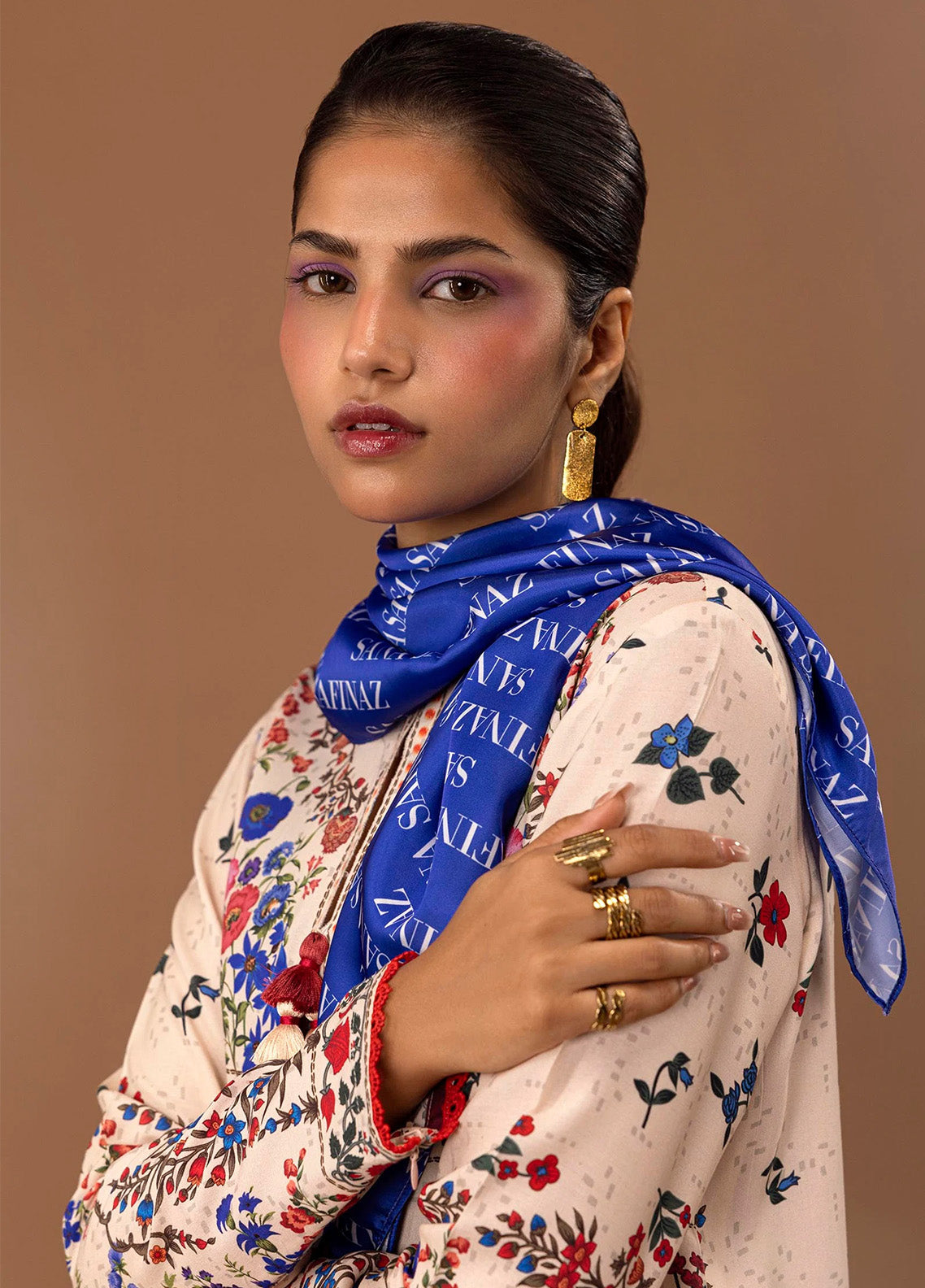 Mahay By Sana Safinaz Printed Slub 2 Piece Unstitched Suit H243-011A-2C Mahay By Sana Safinaz Printed Slub 2 Piece Unstitched Suit H243-011A-2C