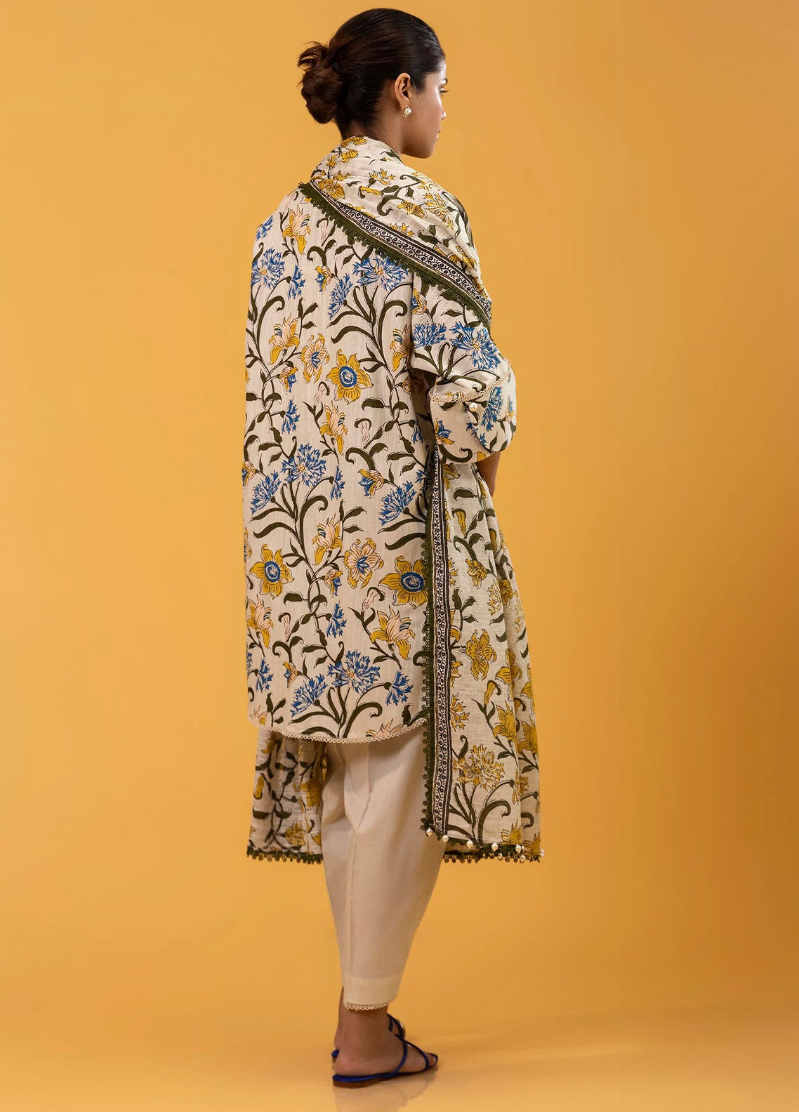 Mahay By Sana Safinaz Printed Slub 2 Piece Unstitched Suit H243-017A-2Q Mahay By Sana Safinaz Printed Slub 2 Piece Unstitched Suit H243-017A-2Q