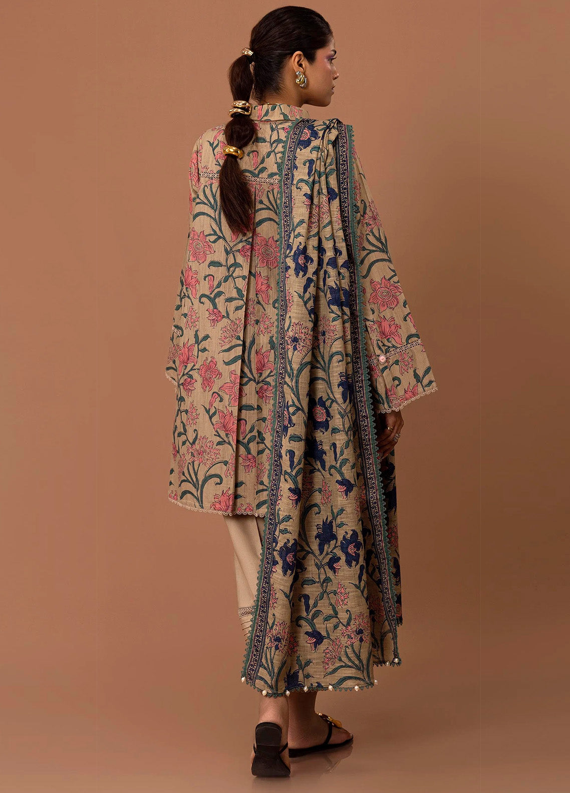 Mahay By Sana Safinaz Printed Slub 2 Piece Unstitched Suit H243-017B-2Q Mahay By Sana Safinaz Printed Slub 2 Piece Unstitched Suit H243-017B-2Q