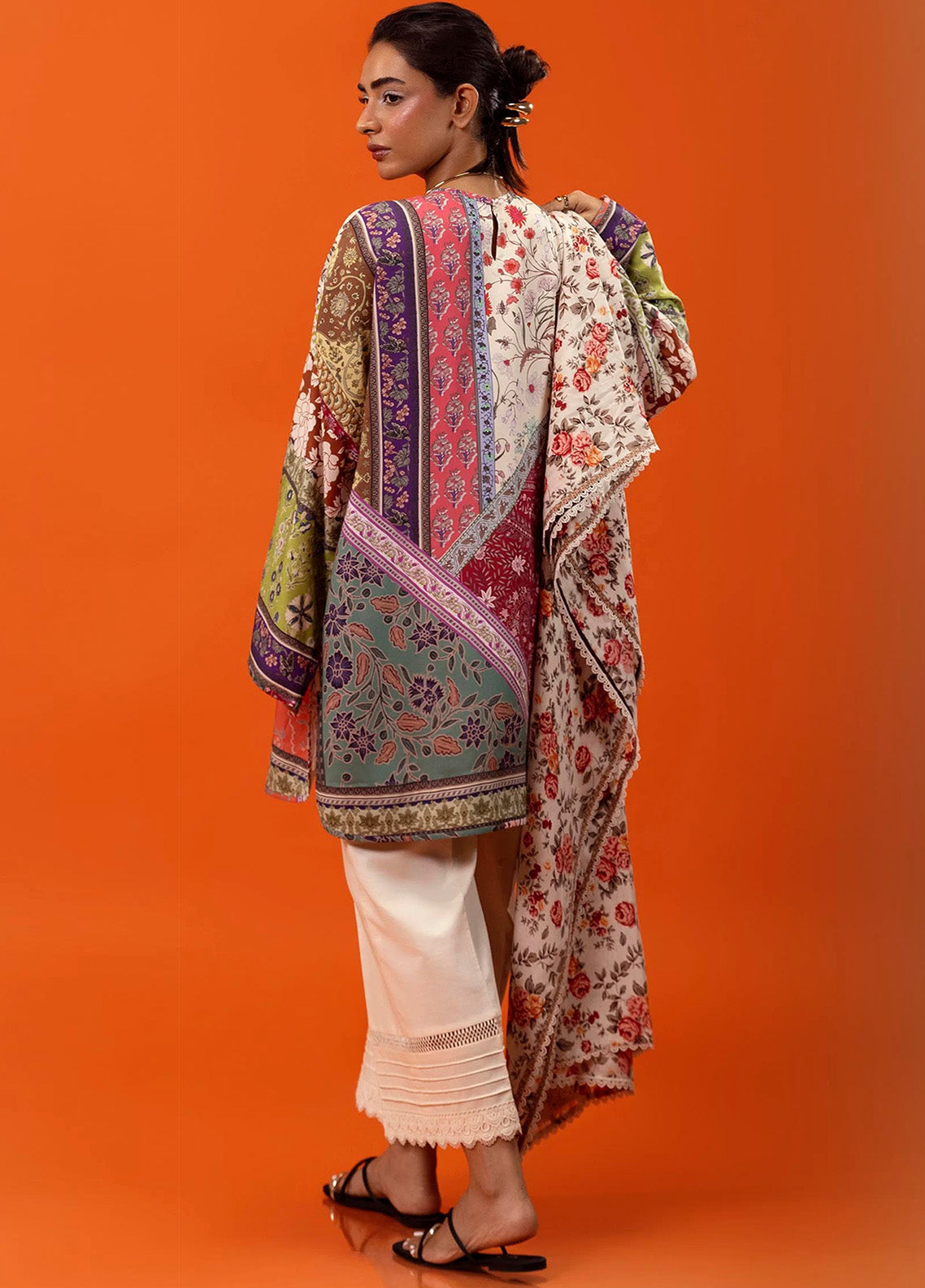 Mahay By Sana Safinaz Printed Slub 2 Piece Unstitched Suit H243-020A-2DI Mahay By Sana Safinaz Printed Slub 2 Piece Unstitched Suit H243-020A-2DI