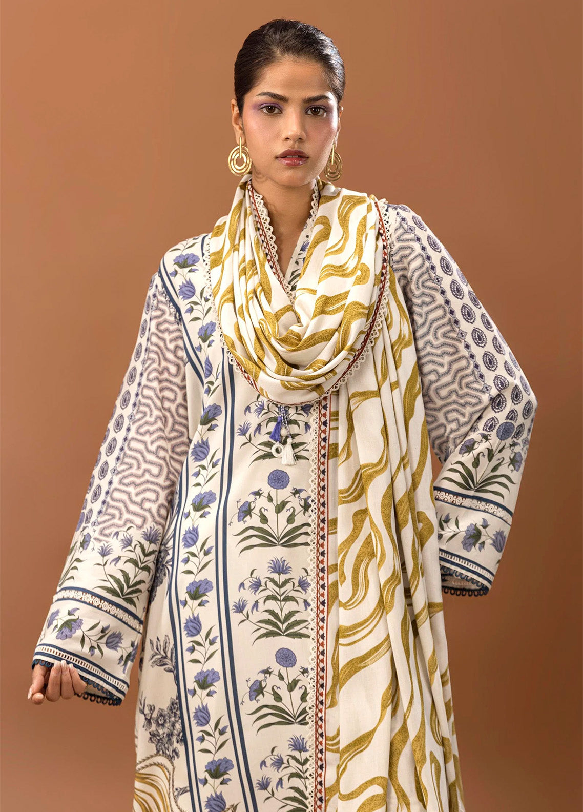 Mahay By Sana Safinaz Printed Slub 3 Piece Unstitched Suit H243-004B-3DA Mahay By Sana Safinaz Printed Slub 3 Piece Unstitched Suit H243-004B-3DA