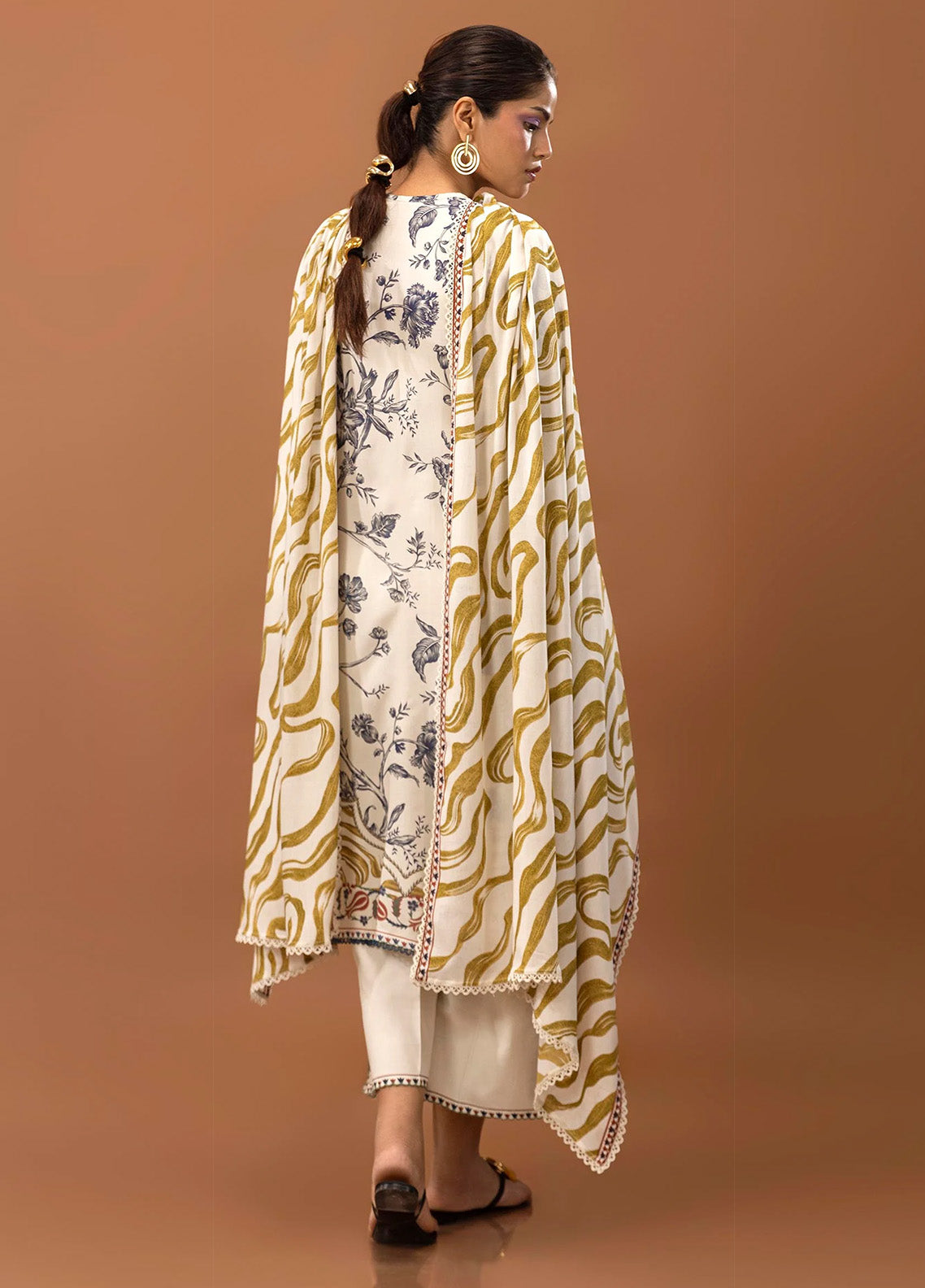 Mahay By Sana Safinaz Printed Slub 3 Piece Unstitched Suit H243-004B-3DA Mahay By Sana Safinaz Printed Slub 3 Piece Unstitched Suit H243-004B-3DA
