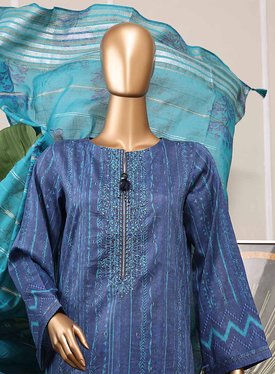 Mahee By HZ Textile Embroidered Cotton Lawn 3 Piece Unstitched Suit HZ25MEFJV2 MEJ-1256 Mahee By HZ Textile Embroidered Cotton Lawn 3 Piece Unstitched Suit HZ25MEFJV2 MEJ-1256