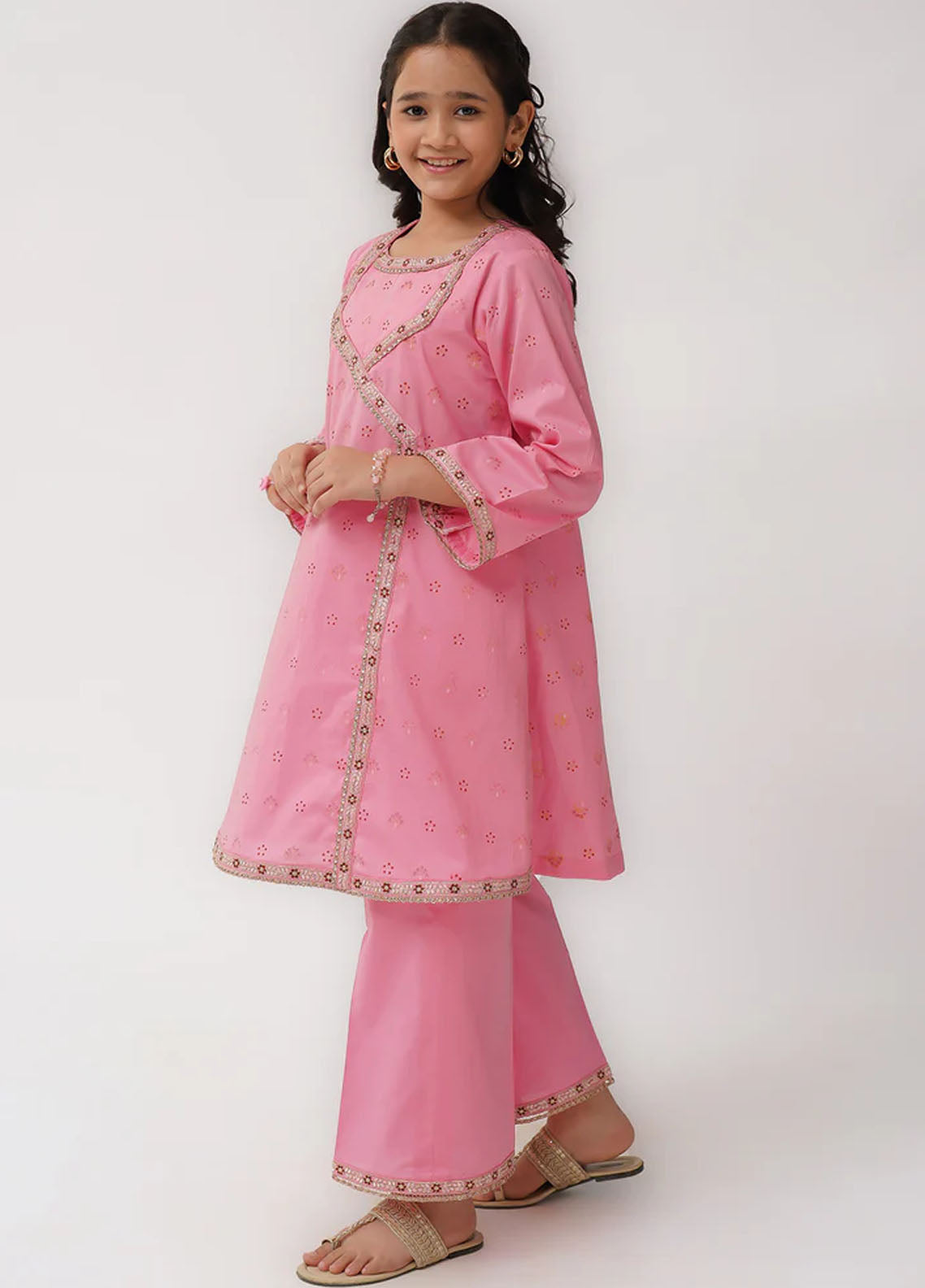 Mahroo Digital Embroidered Lawn 2 Piece Stitched Suit MMCS25K&G D-K-SFC-018 Mahroo Digital Embroidered Lawn 2 Piece Stitched Suit MMCS25K&G D-K-SFC-018