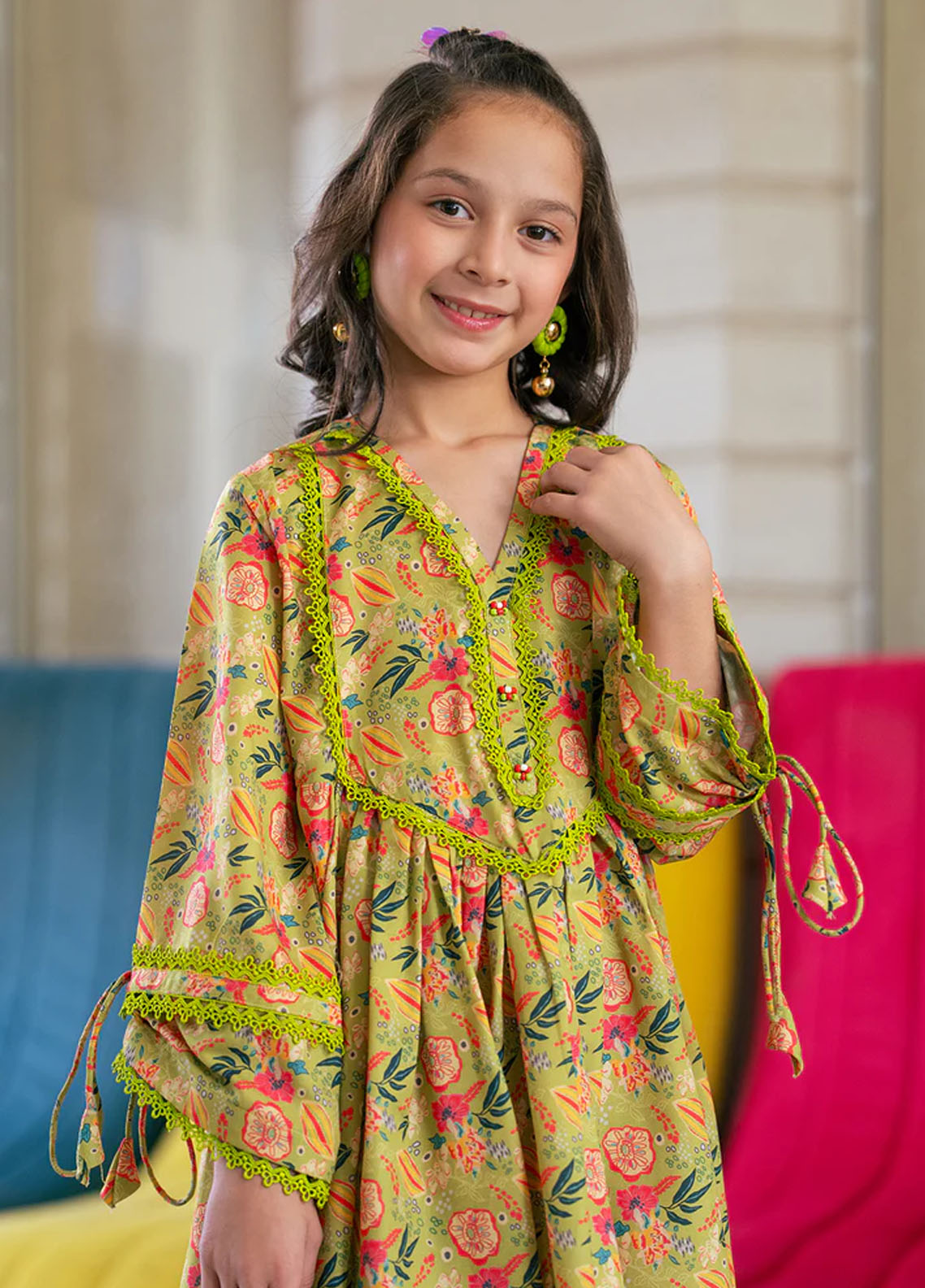 Mahroo Digital Printed Lawn 2 Piece Stitched Suit MMCS25K&G D-K-ALPRTW-047 Mahroo Digital Printed Lawn 2 Piece Stitched Suit MMCS25K&G D-K-ALPRTW-047