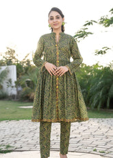 Mahroo Digital Printed Lawn 2 Piece Stitched Suit MMCS25K&G D-T-ALPRTW-032