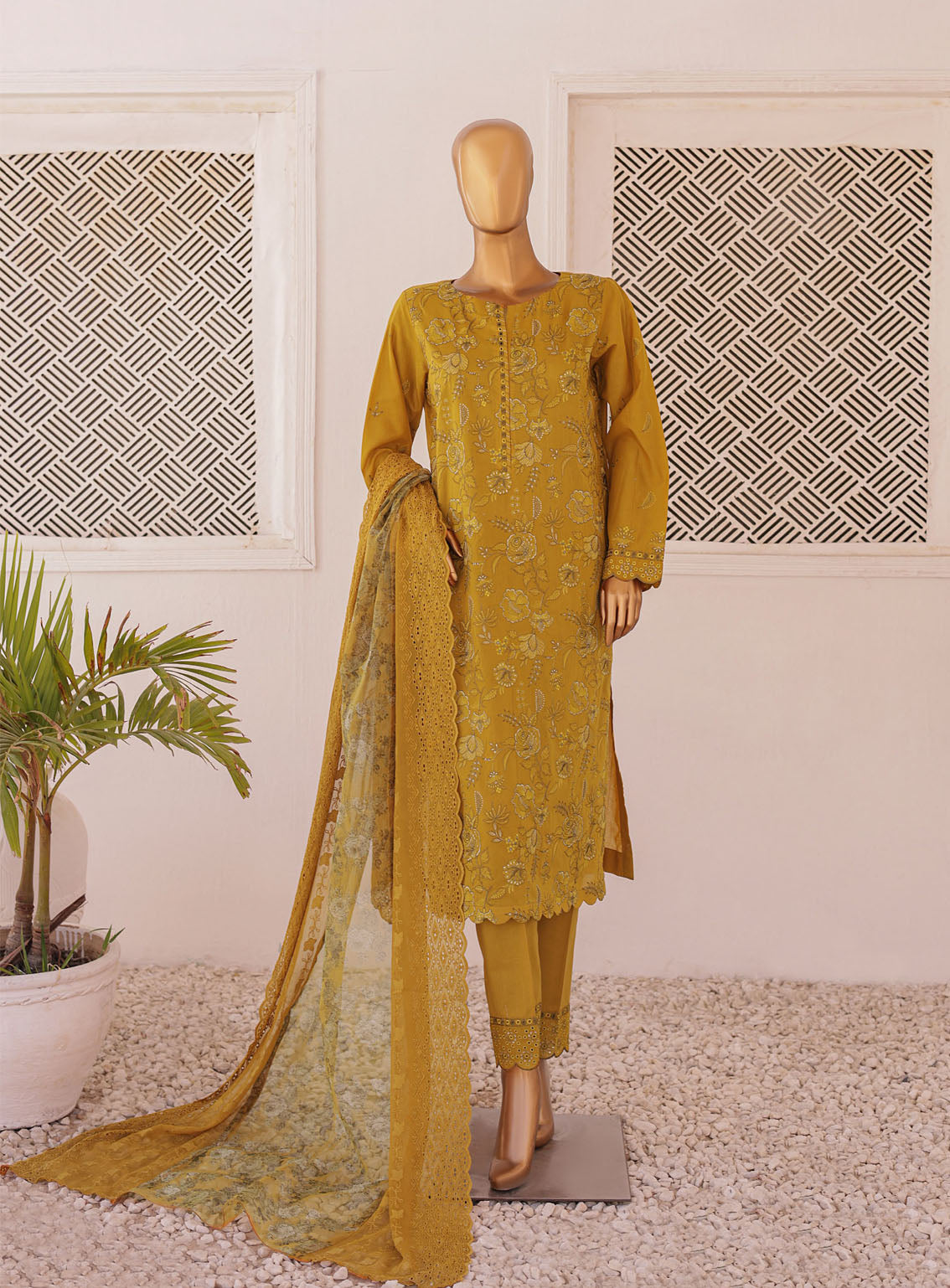 Majestic By HZ Luxury Embroidered Lawn 3 Piece Unstitched Suit HZ24M MEC-03 Majestic By HZ Luxury Embroidered Lawn 3 Piece Unstitched Suit HZ24M MEC-03