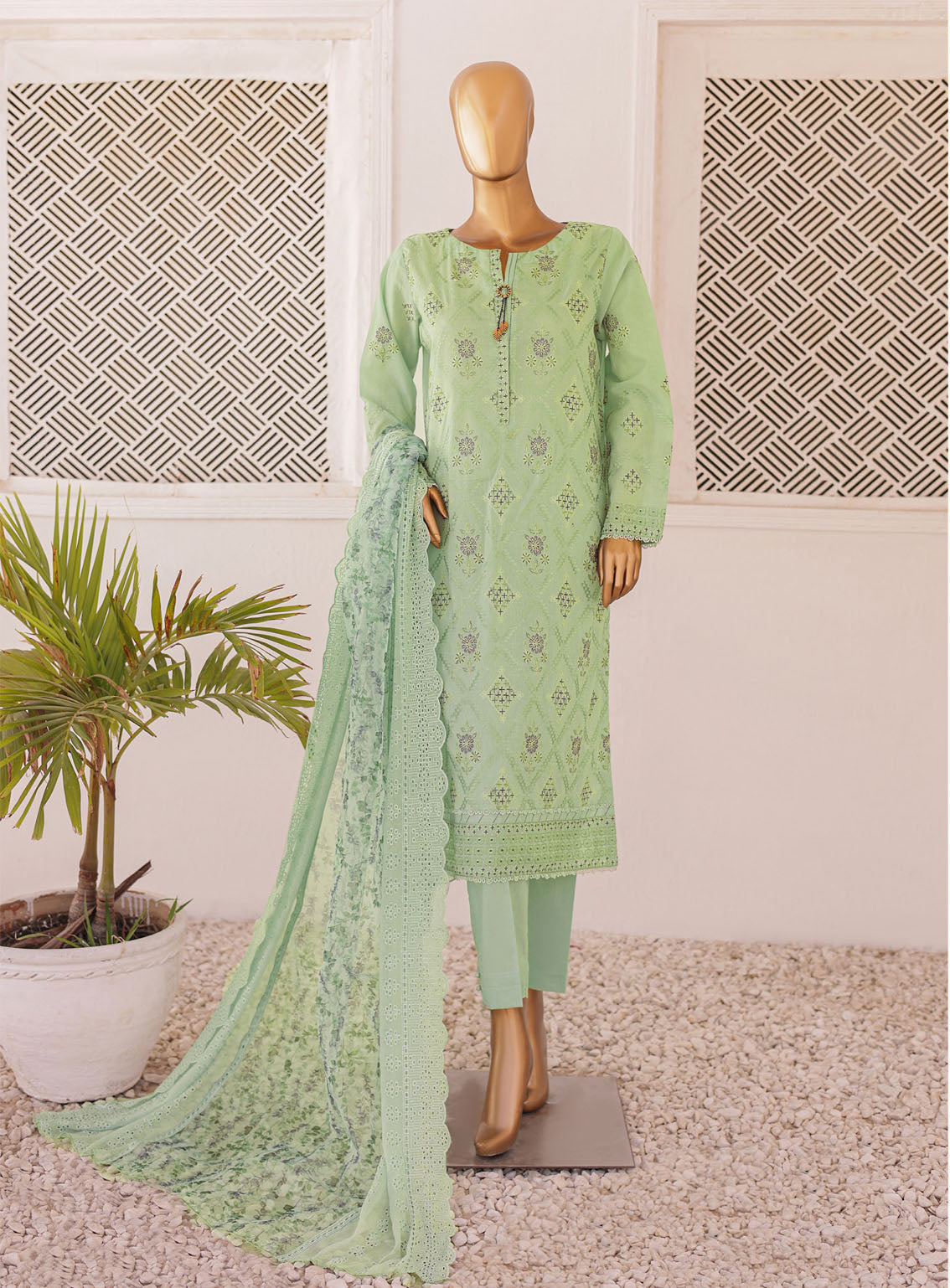 Majestic By HZ Luxury Embroidered Lawn 3 Piece Unstitched Suit HZ24M MEC-05 Majestic By HZ Luxury Embroidered Lawn 3 Piece Unstitched Suit HZ24M MEC-05