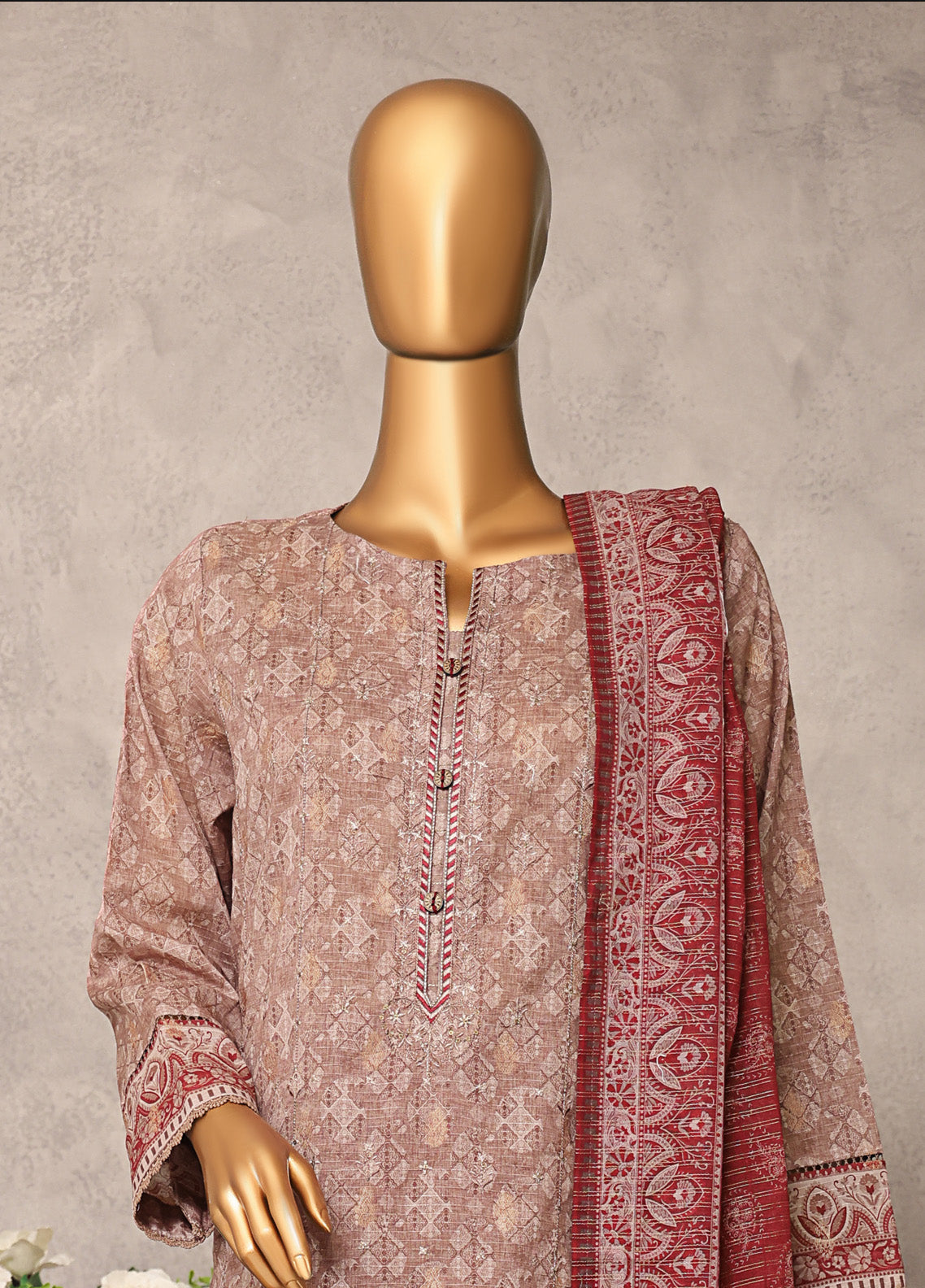 Majestic By HZ Textile Embroidered Jacquard 3 Piece Unstitched Suit HZ25M MJE-06 Majestic By HZ Textile Embroidered Jacquard 3 Piece Unstitched Suit HZ25M MJE-06