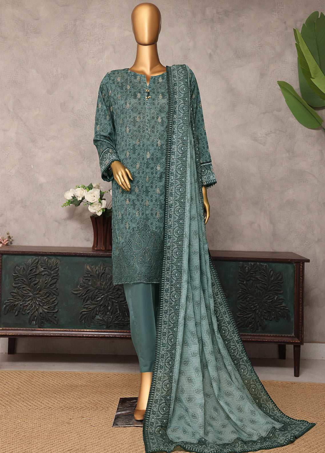 Majestic By HZ Textile Embroidered Jacquard 3 Piece Unstitched Suit HZ25M MJE-08 Majestic By HZ Textile Embroidered Jacquard 3 Piece Unstitched Suit HZ25M MJE-08
