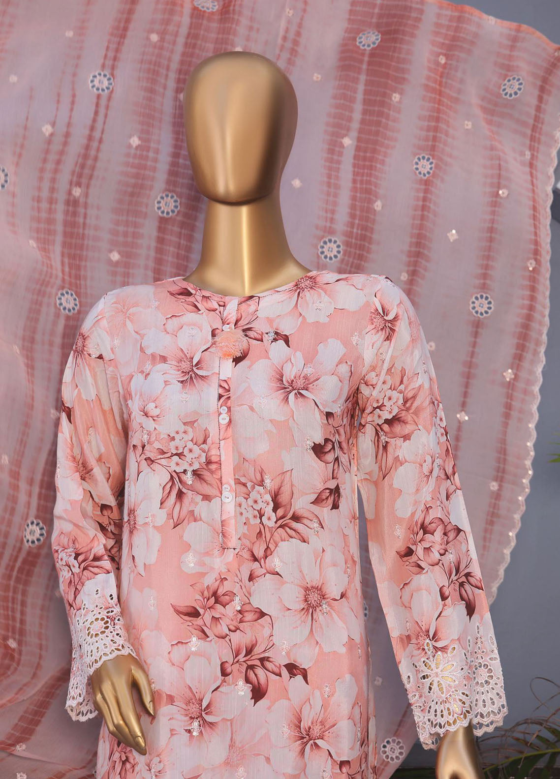 Majestic By HZ Textile Embroidered Khaddar 3 Piece Stitched Suit HZ25MT&D D-025 Majestic By HZ Textile Embroidered Khaddar 3 Piece Stitched Suit HZ25MT&D D-025