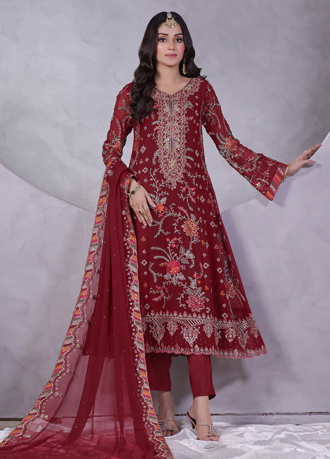 Manaar By Soghat Creation Embroidered Chiffon 3 Piece Unstitched Suit SC24LHC LC-04 Manaar By Soghat Creation Embroidered Chiffon 3 Piece Unstitched Suit SC24LHC LC-04