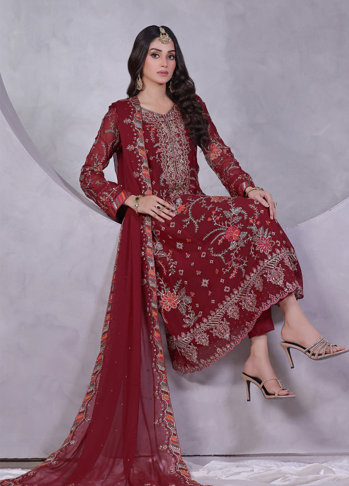 Manaar By Soghat Creation Embroidered Chiffon 3 Piece Unstitched Suit SC24LHC LC-04 Manaar By Soghat Creation Embroidered Chiffon 3 Piece Unstitched Suit SC24LHC LC-04