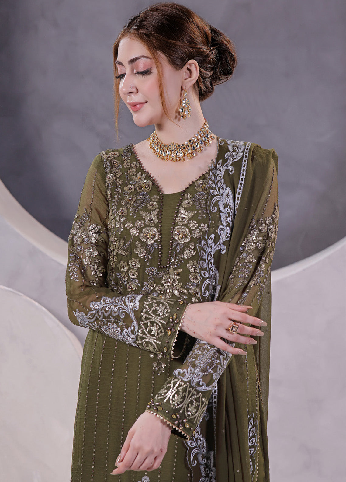 Manaar By Soghat Creation Embroidered Chiffon 3 Piece Unstitched Suit SC24LHC LC-06 Manaar By Soghat Creation Embroidered Chiffon 3 Piece Unstitched Suit SC24LHC LC-06
