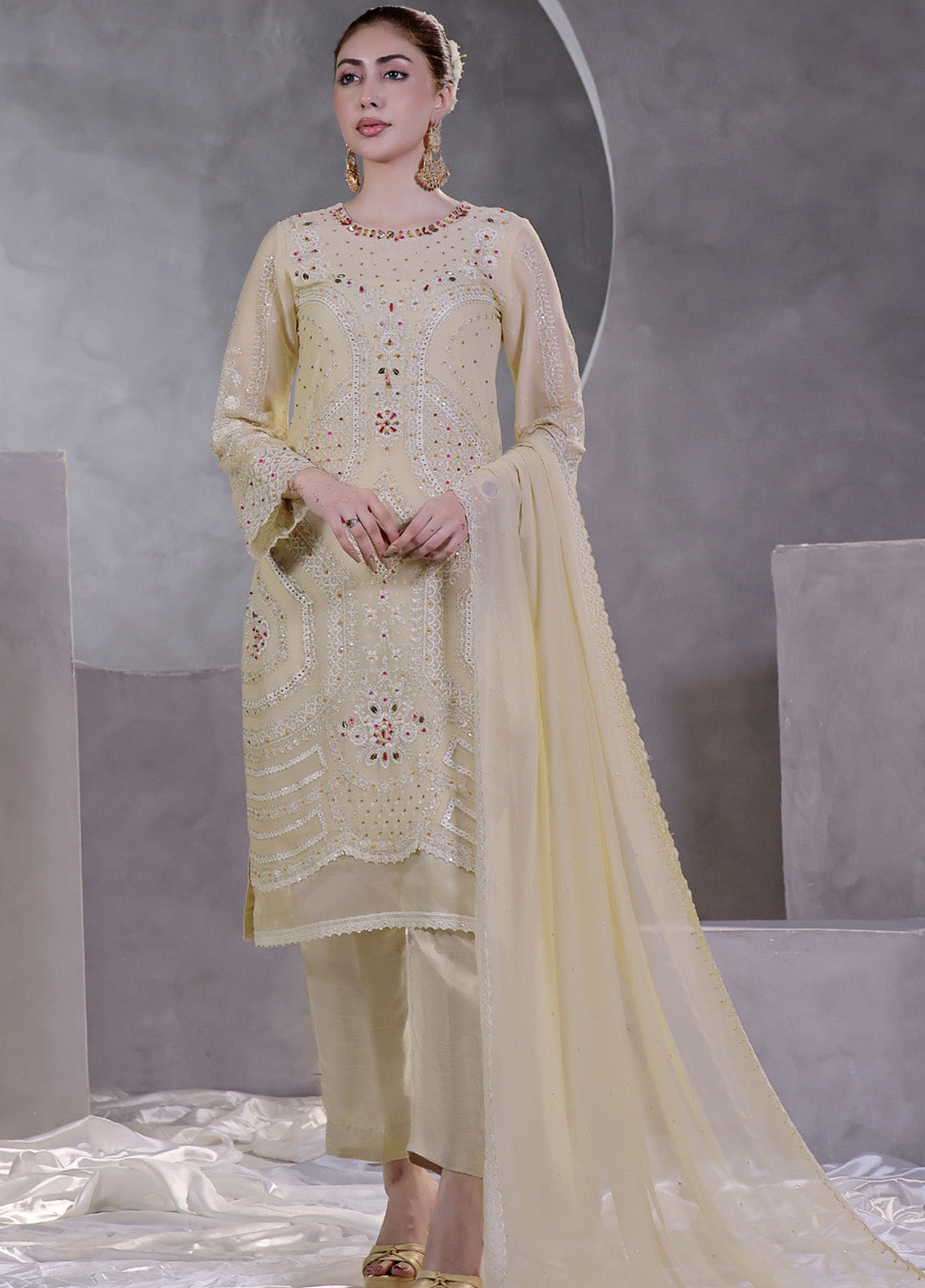 Manaar By Soghat Creation Embroidered Chiffon 3 Piece Unstitched Suit SC24LHC LC-08 Manaar By Soghat Creation Embroidered Chiffon 3 Piece Unstitched Suit SC24LHC LC-08