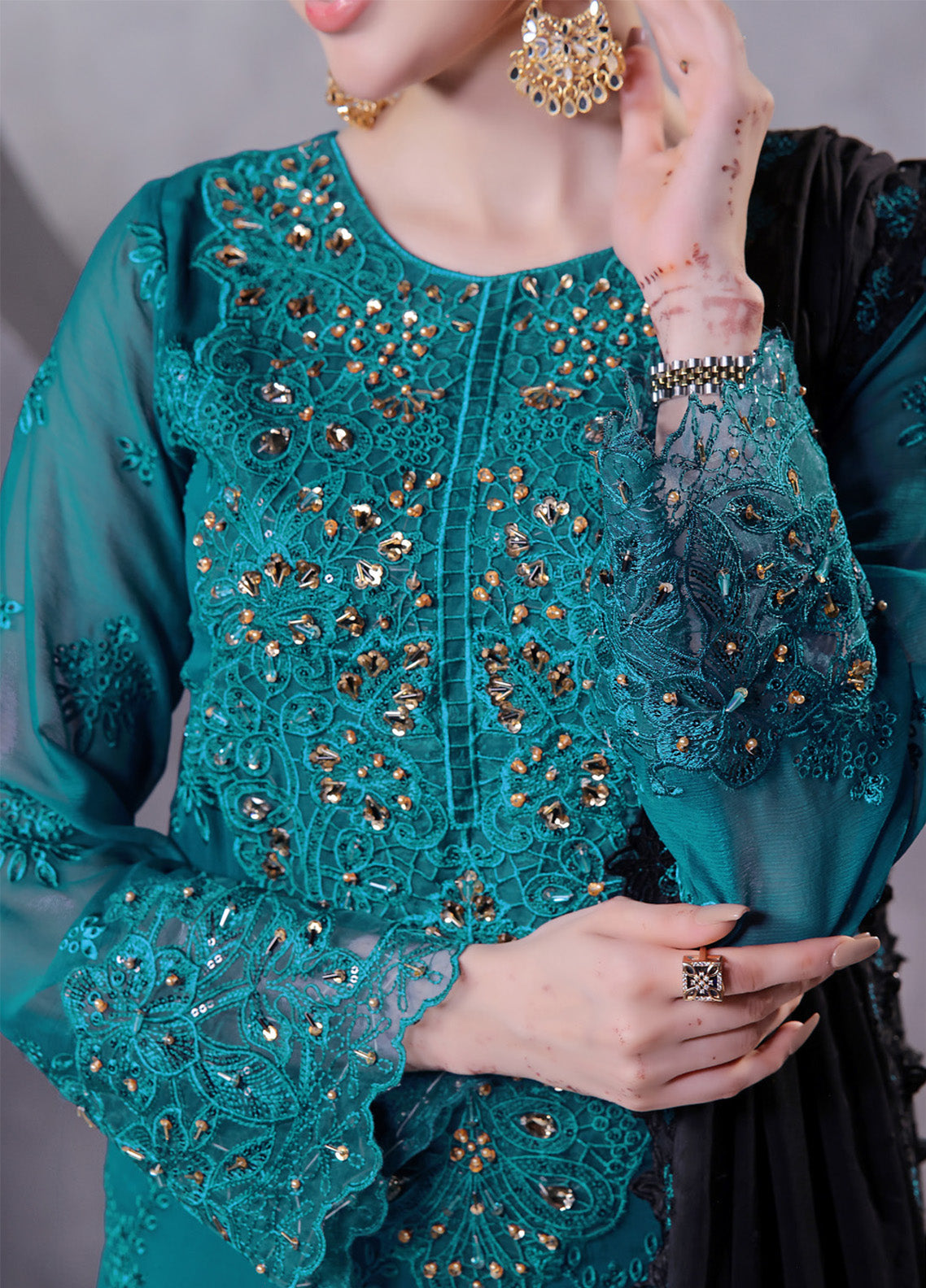 Manaar By Soghat Creation Embroidered Chiffon 3 Piece Unstitched Suit SC24LHC LC-09 Manaar By Soghat Creation Embroidered Chiffon 3 Piece Unstitched Suit SC24LHC LC-09