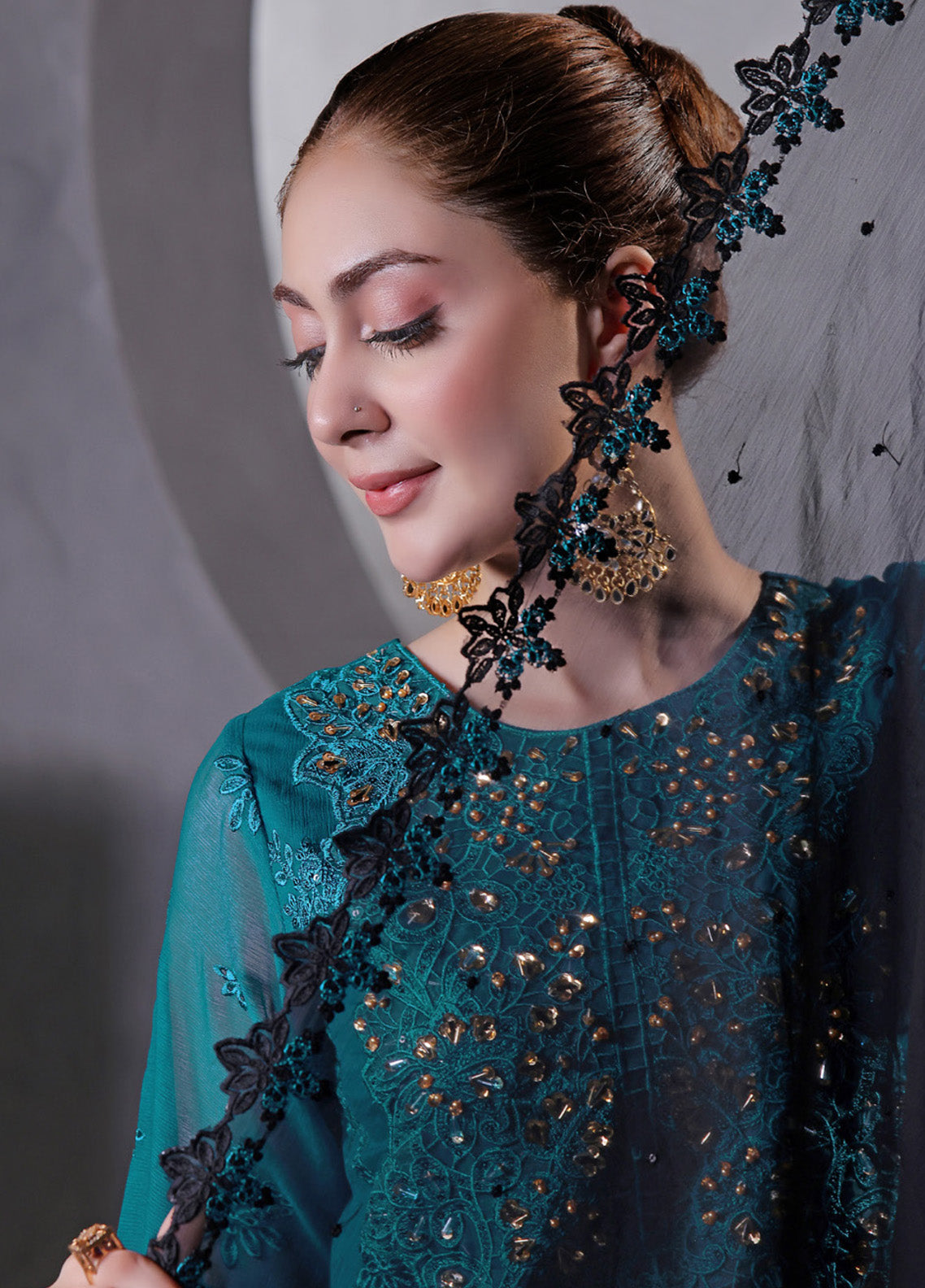 Manaar By Soghat Creation Embroidered Chiffon 3 Piece Unstitched Suit SC24LHC LC-09 Manaar By Soghat Creation Embroidered Chiffon 3 Piece Unstitched Suit SC24LHC LC-09