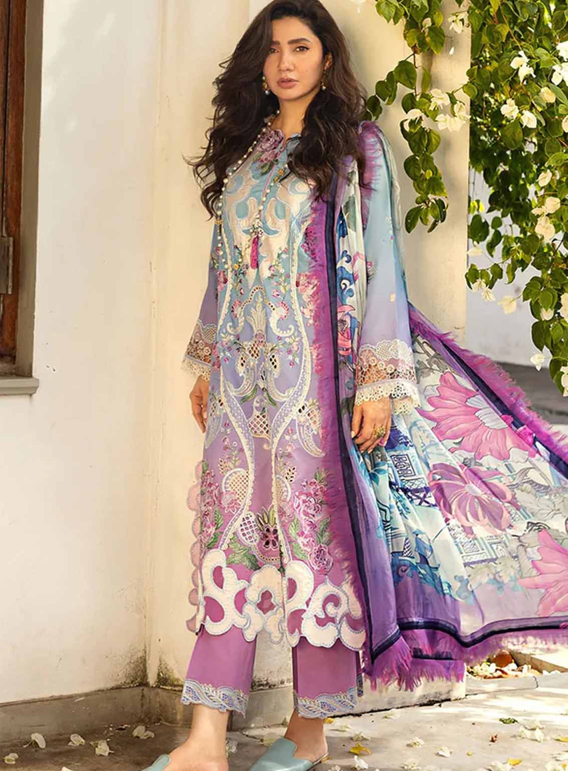 Manaram By Mushq Embroidered Lawn 3 Piece Unstitched Suit MQ25ML D-203 WHISPERING MELODY Manaram By Mushq Embroidered Lawn 3 Piece Unstitched Suit MQ25ML D-203 WHISPERING MELODY