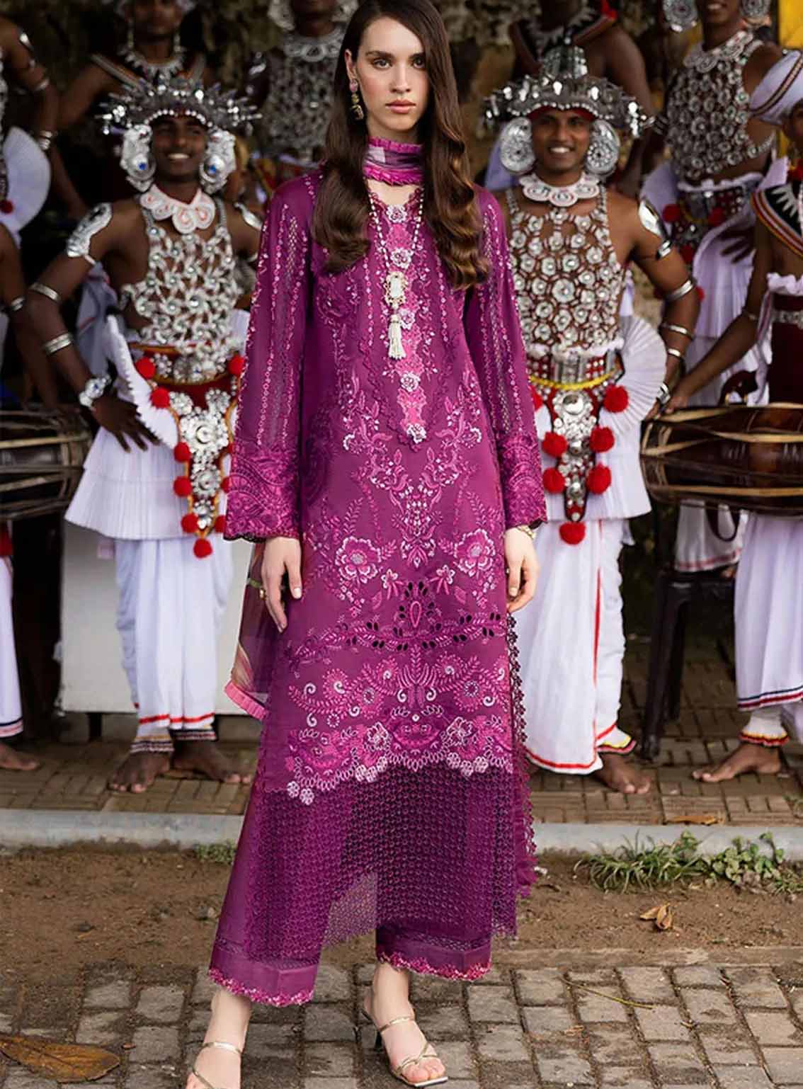 Manaram By Mushq Embroidered Lawn 3 Piece Unstitched Suit MQ25ML D-205 ETERNAL BEAT Manaram By Mushq Embroidered Lawn 3 Piece Unstitched Suit MQ25ML D-205 ETERNAL BEAT