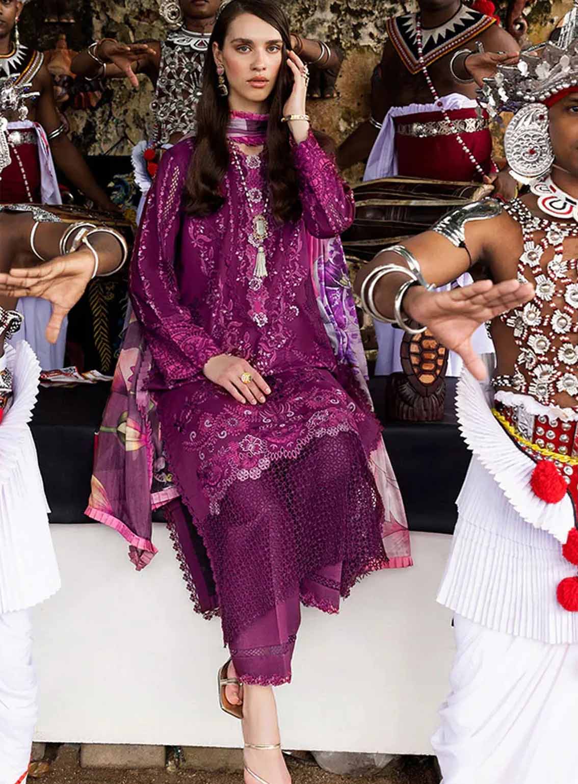 Manaram By Mushq Embroidered Lawn 3 Piece Unstitched Suit MQ25ML D-205 ETERNAL BEAT Manaram By Mushq Embroidered Lawn 3 Piece Unstitched Suit MQ25ML D-205 ETERNAL BEAT