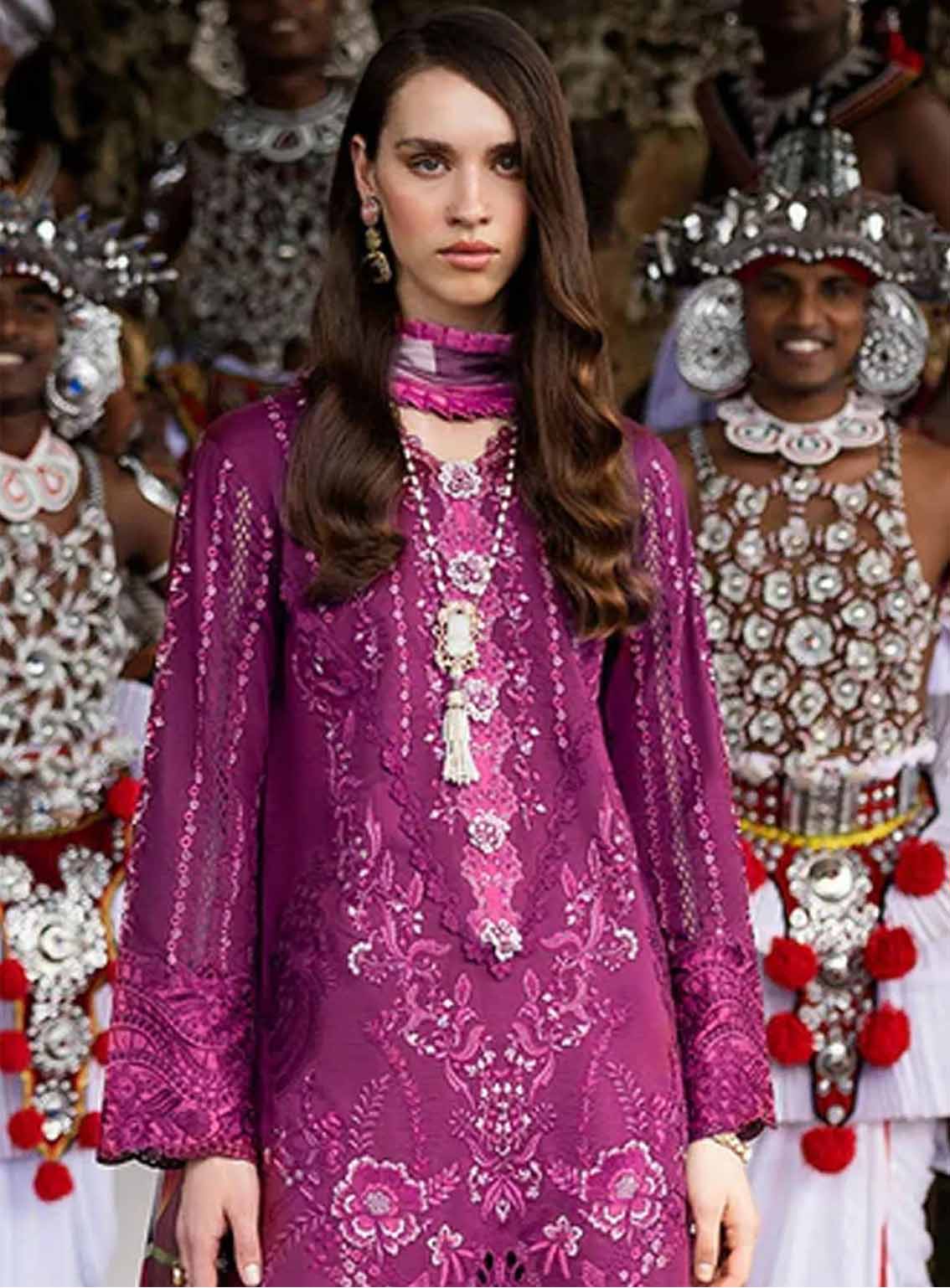 Manaram By Mushq Embroidered Lawn 3 Piece Unstitched Suit MQ25ML D-205 ETERNAL BEAT Manaram By Mushq Embroidered Lawn 3 Piece Unstitched Suit MQ25ML D-205 ETERNAL BEAT