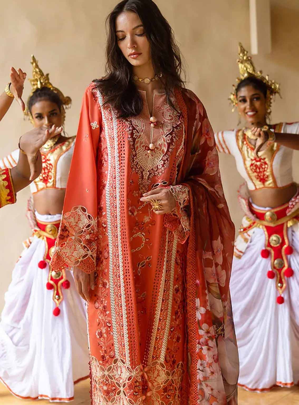 Manaram By Mushq Embroidered Lawn 3 Piece Unstitched Suit MQ25ML D-207 STARRY SIDE Manaram By Mushq Embroidered Lawn 3 Piece Unstitched Suit MQ25ML D-207 STARRY SIDE