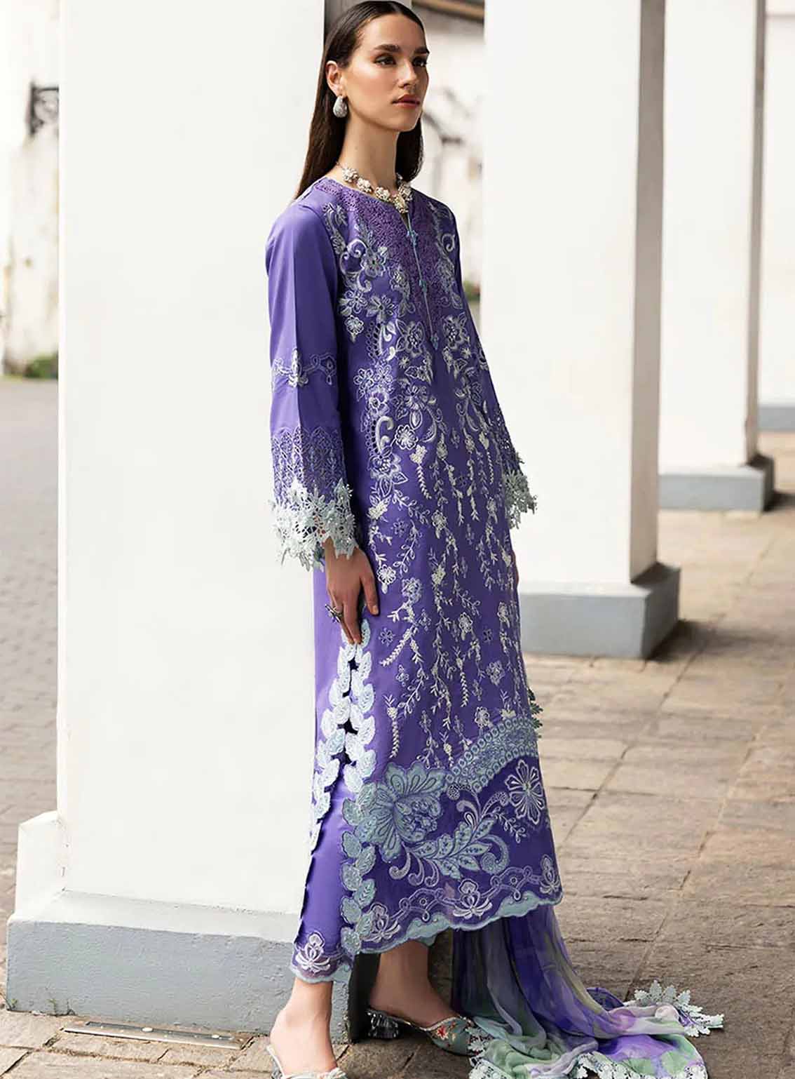 Manaram By Mushq Embroidered Lawn 3 Piece Unstitched Suit MQ25ML D-208 LUMINOUS ESSENCE Manaram By Mushq Embroidered Lawn 3 Piece Unstitched Suit MQ25ML D-208 LUMINOUS ESSENCE