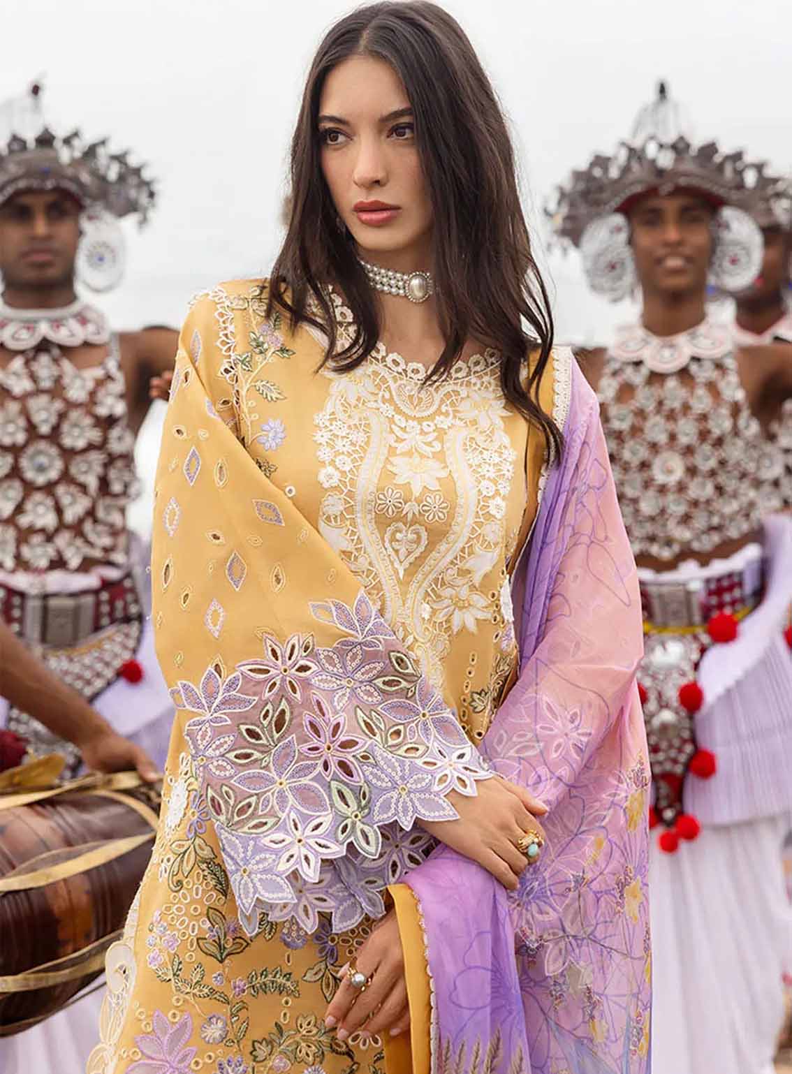 Manaram By Mushq Embroidered Lawn 3 Piece Unstitched Suit MQ25ML D-211 GOLD GLOW Manaram By Mushq Embroidered Lawn 3 Piece Unstitched Suit MQ25ML D-211 GOLD GLOW