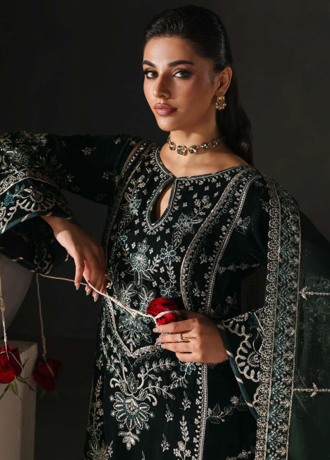 Marais By Gulaal Formals Embroidered Velvet 3 Piece Unstitched Suit GL25MVF D-V-12 EVANA Marais By Gulaal Formals Embroidered Velvet 3 Piece Unstitched Suit GL25MVF D-V-12 EVANA