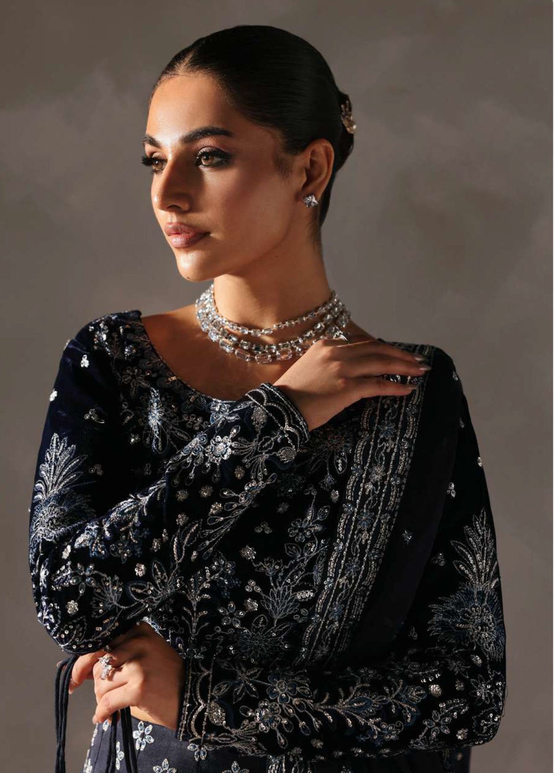 Marais By Gulaal Formals Embroidered Velvet 3 Piece Unstitched Suit GL25MVF D-V-13 ARDORA Marais By Gulaal Formals Embroidered Velvet 3 Piece Unstitched Suit GL25MVF D-V-13 ARDORA