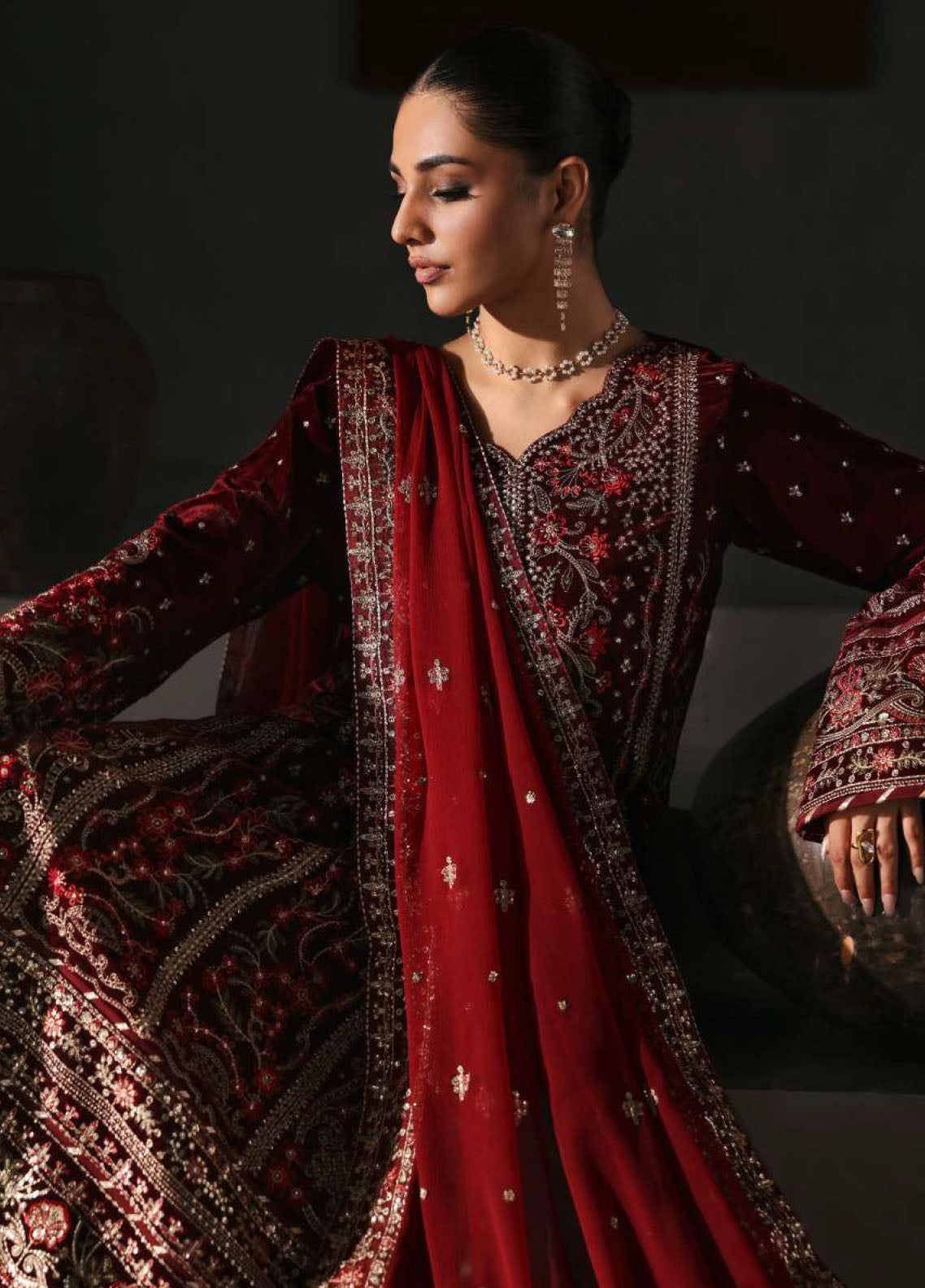 Marais By Gulaal Formals Embroidered Velvet 3 Piece Unstitched Suit GL25MVF D-V-14 VELA Marais By Gulaal Formals Embroidered Velvet 3 Piece Unstitched Suit GL25MVF D-V-14 VELA