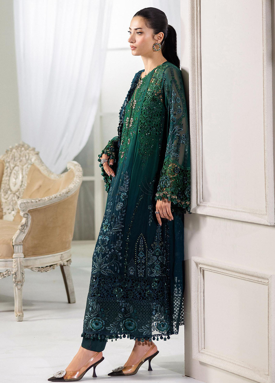 Maria B Embroidered Chiffon 3 Piece Unstitched Suit MB25C D-06 Maria B Embroidered Chiffon 3 Piece Unstitched Suit MB25C D-06