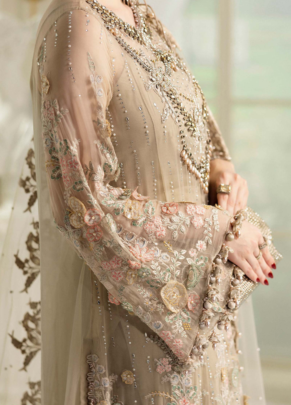 Maria B Embroidered Chiffon 3 Piece Unstitched Suit MB25C D-07 Maria B Embroidered Chiffon 3 Piece Unstitched Suit MB25C D-07
