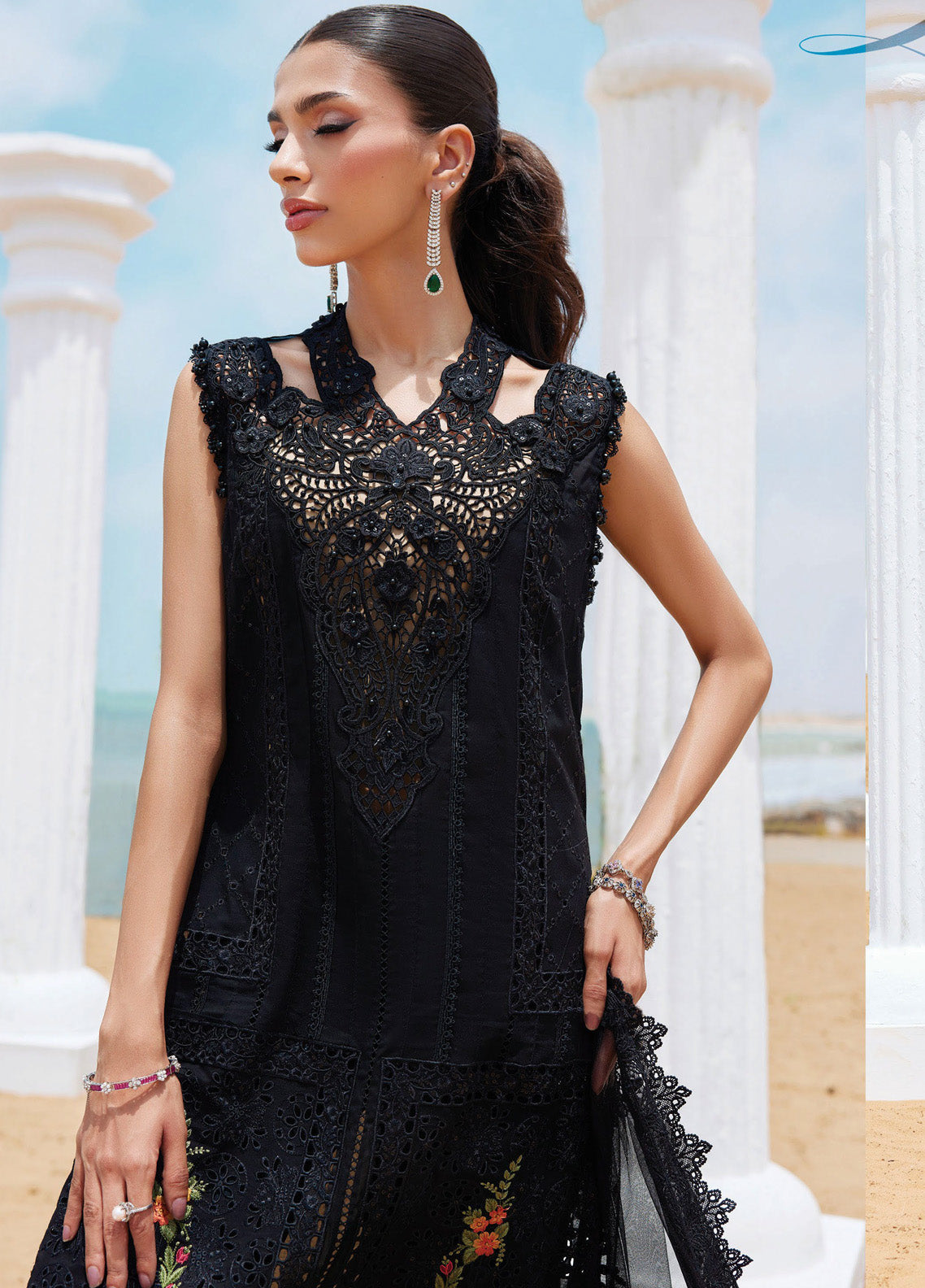 Maria B Embroidered Lawn 3 Piece Unstitched Suit MB25LL D-01 Maria B Embroidered Lawn 3 Piece Unstitched Suit MB25LL D-01