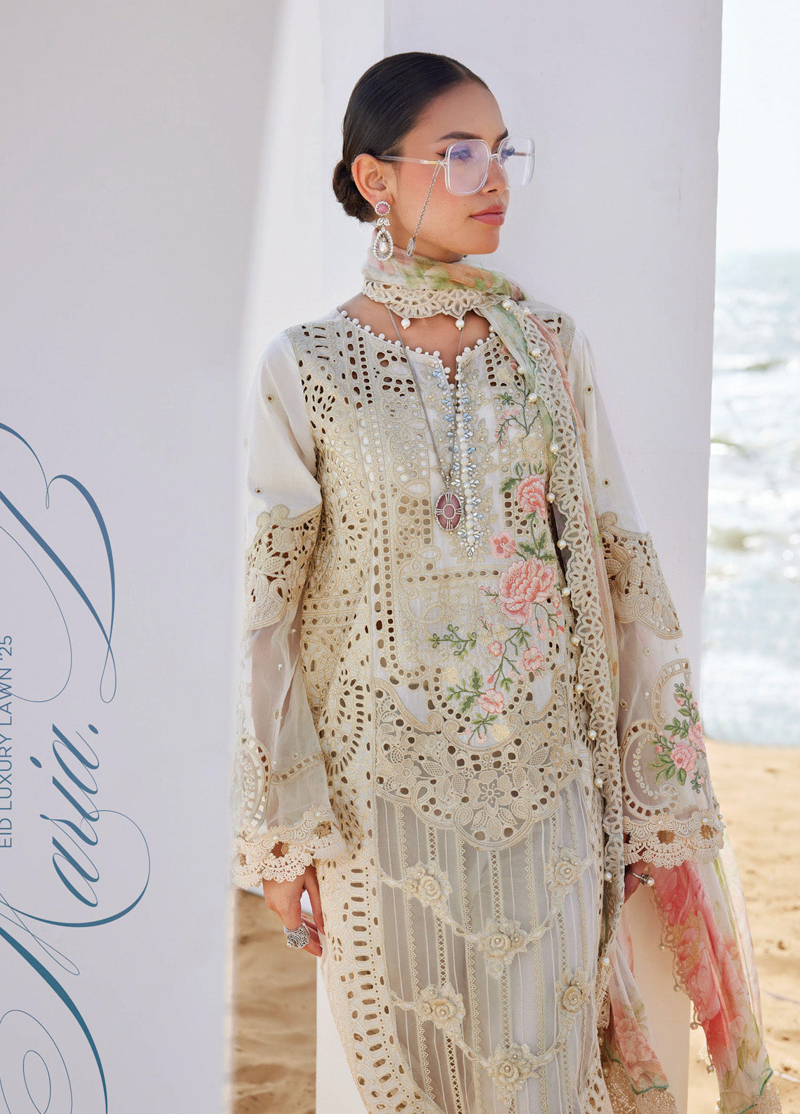 Maria B Embroidered Lawn 3 Piece Unstitched Suit MB25LL D-07 Maria B Embroidered Lawn 3 Piece Unstitched Suit MB25LL D-07