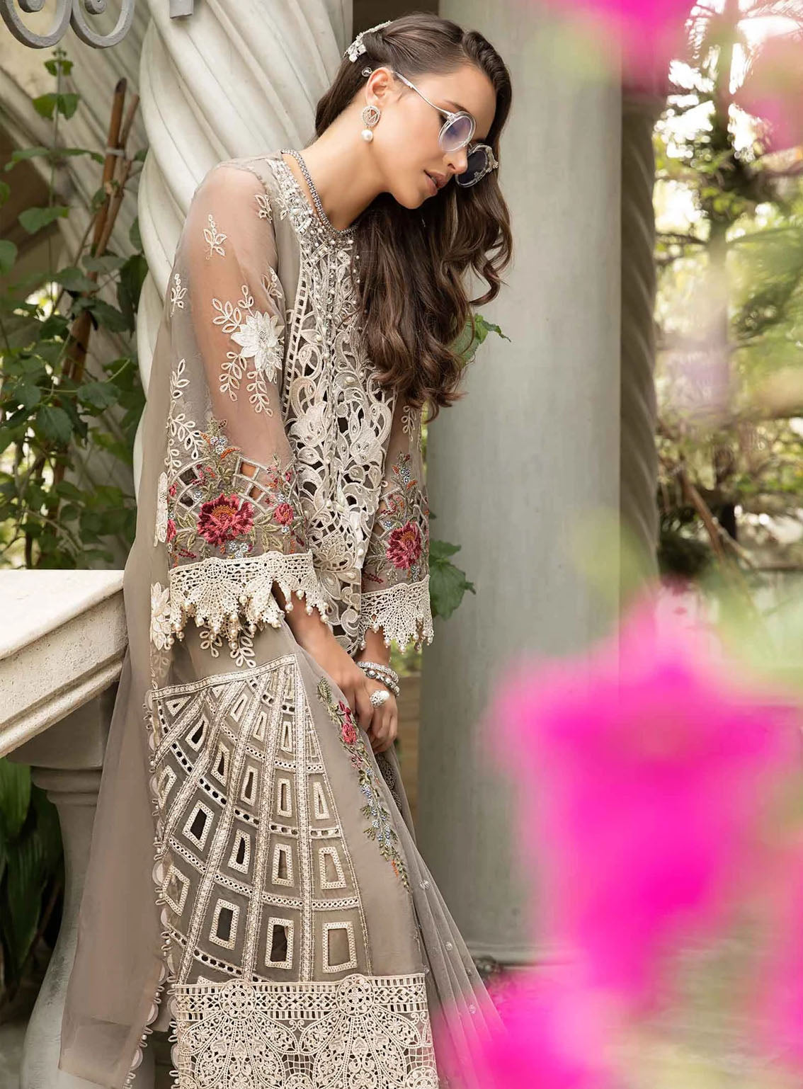 Maria B Luxury Embroidered Lawn Eid Edit-II 3 Piece Unstitched Suit MB24EE2 D-01 Maria B Luxury Embroidered Lawn Eid Edit-II 3 Piece Unstitched Suit MB24EE2 D-01