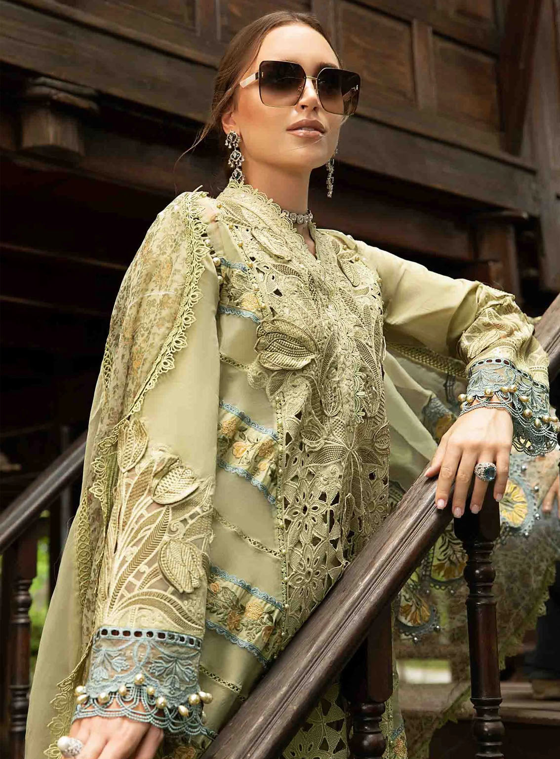 Maria B Luxury Embroidered Lawn Eid Edit-II 3 Piece Unstitched Suit MB24EE2 D-10 Maria B Luxury Embroidered Lawn Eid Edit-II 3 Piece Unstitched Suit MB24EE2 D-10